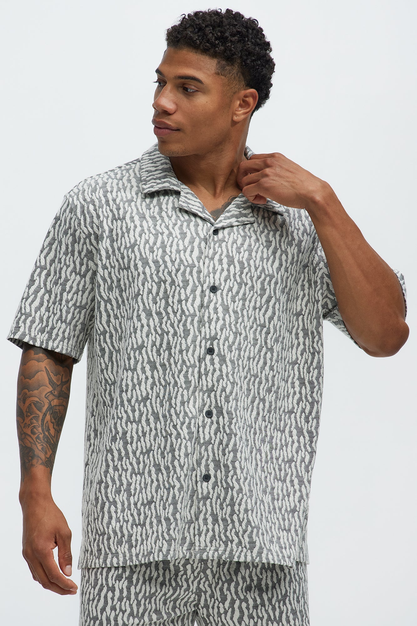 Havana Jacquard Short Sleeve Button Up Shirt - Grey Fashion Nova