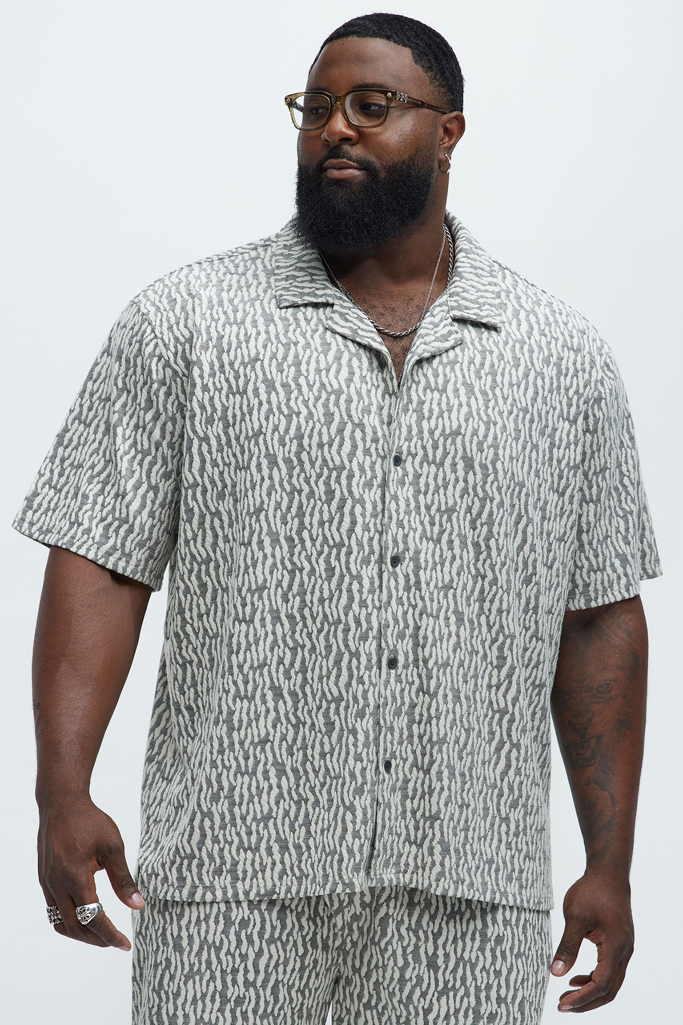 Havana Jacquard Short Sleeve Button Up Shirt - Grey Fashion Nova