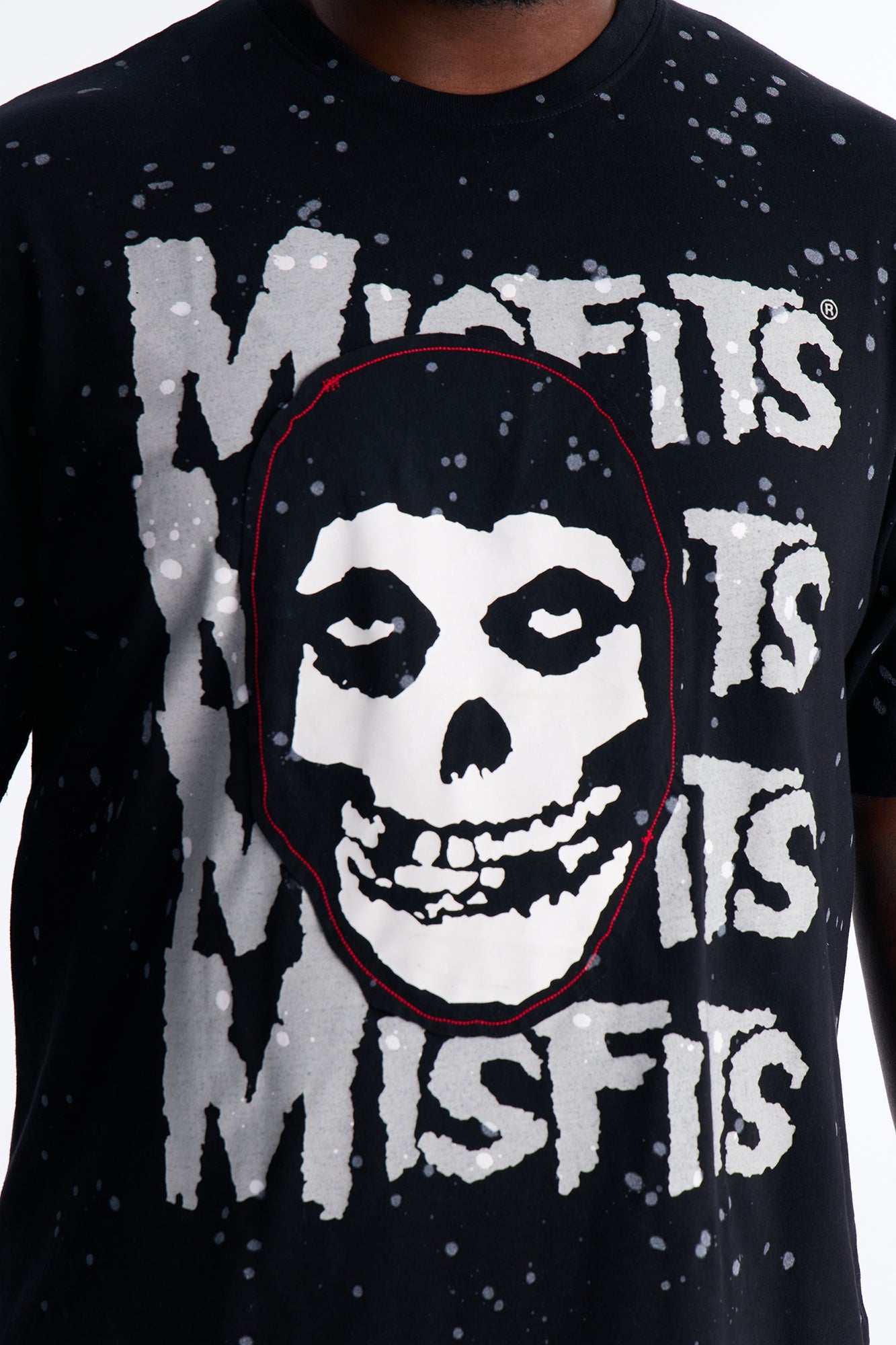Misfits Rebel Applique Detail Graphic Short Sleeve Tee - Black Fashion Nova