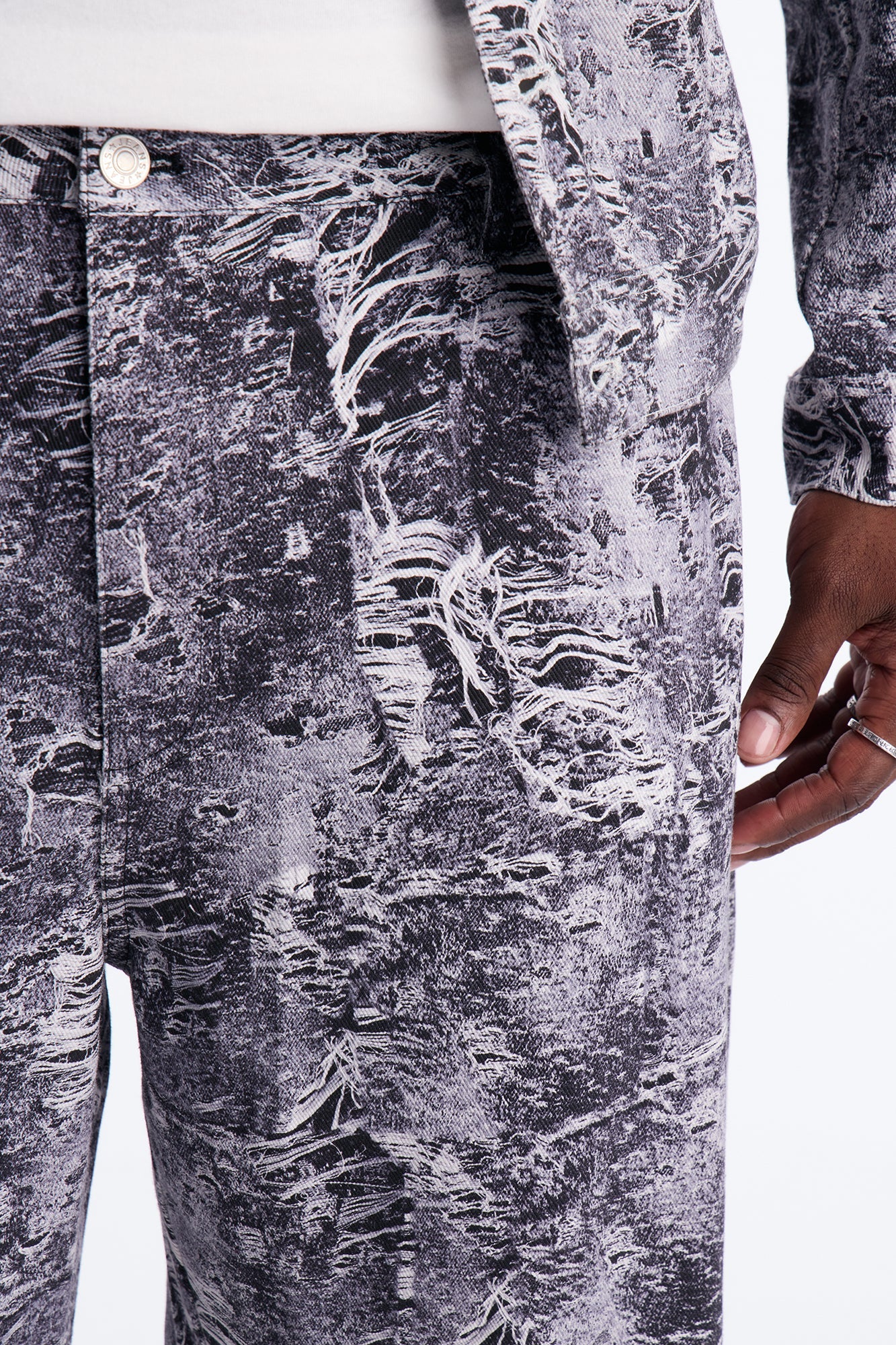 Baggy Ghost Distressed Printed Jean - Black Fashion Nova