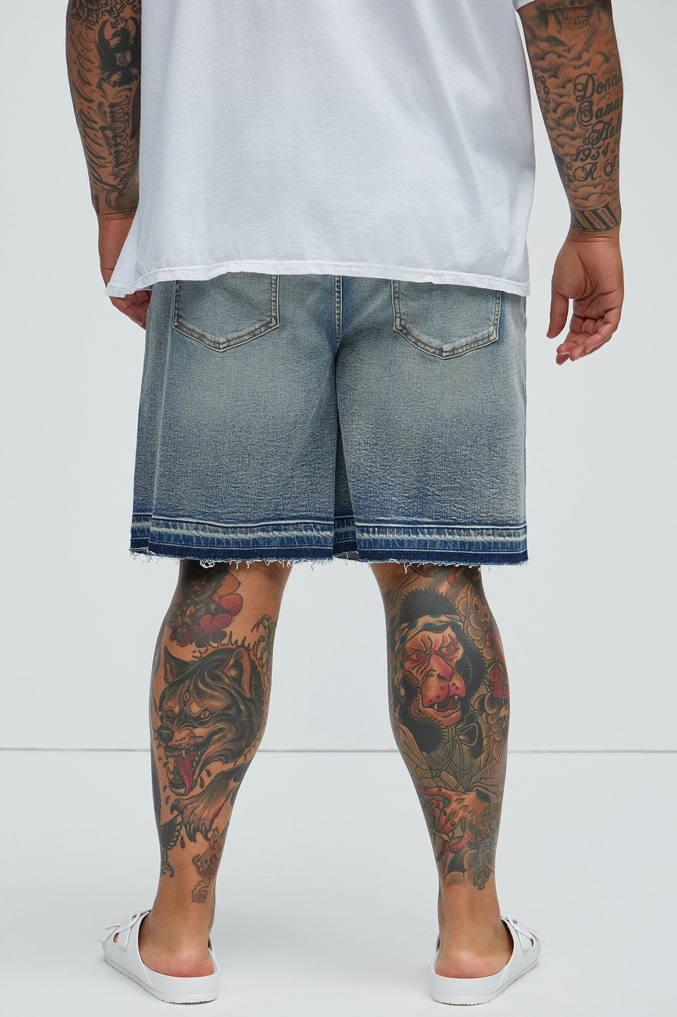 Run Around Relaxed Denim Shorts - Medium Wash Fashion Nova