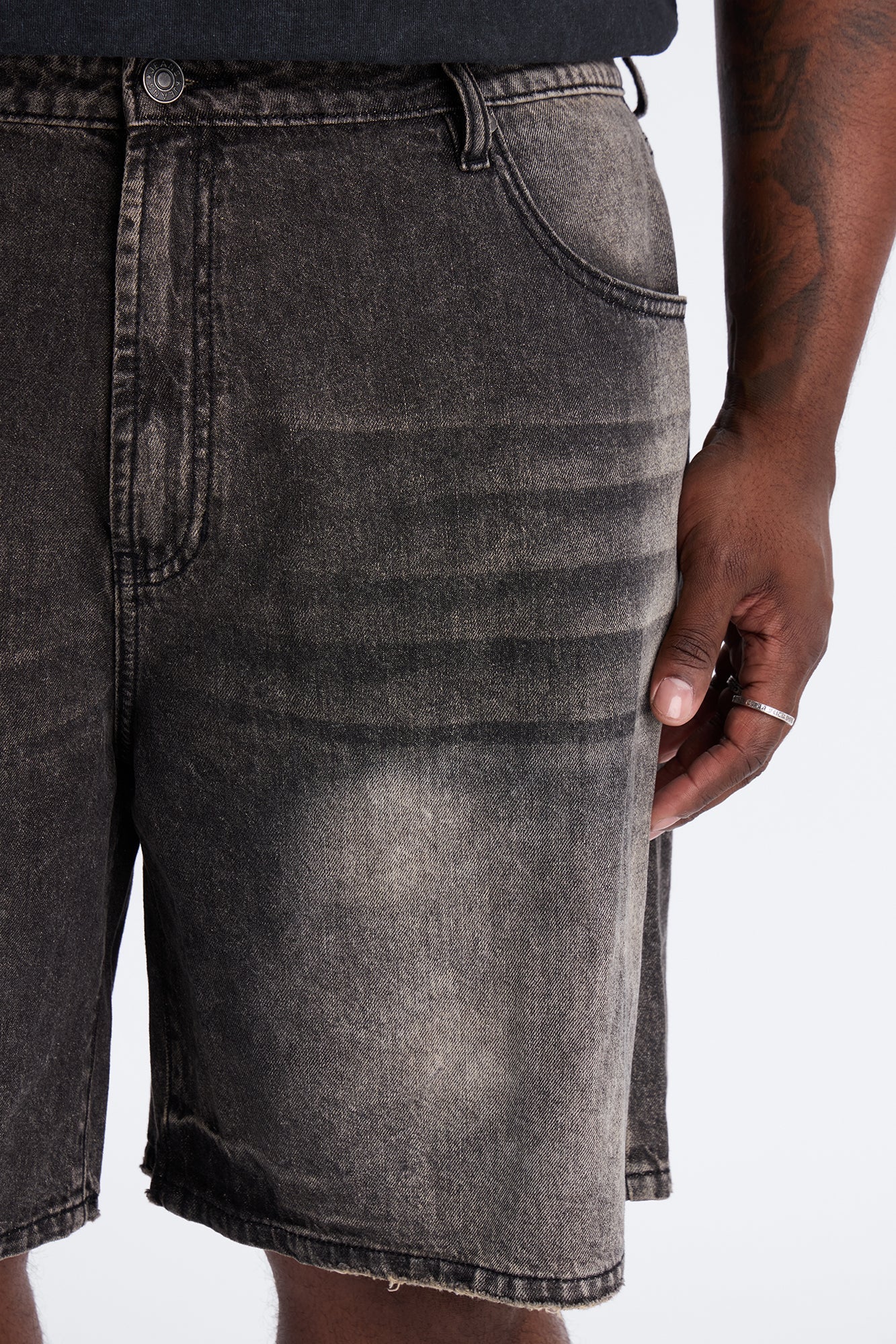 Venice Vintage Relaxed Denim Shorts - Black Wash Fashion Nova