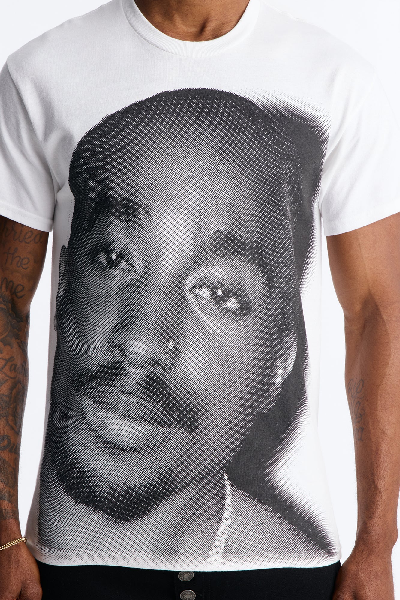 2pac All Eyez On Me Forever Short Sleeve Tee - White Fashion Nova