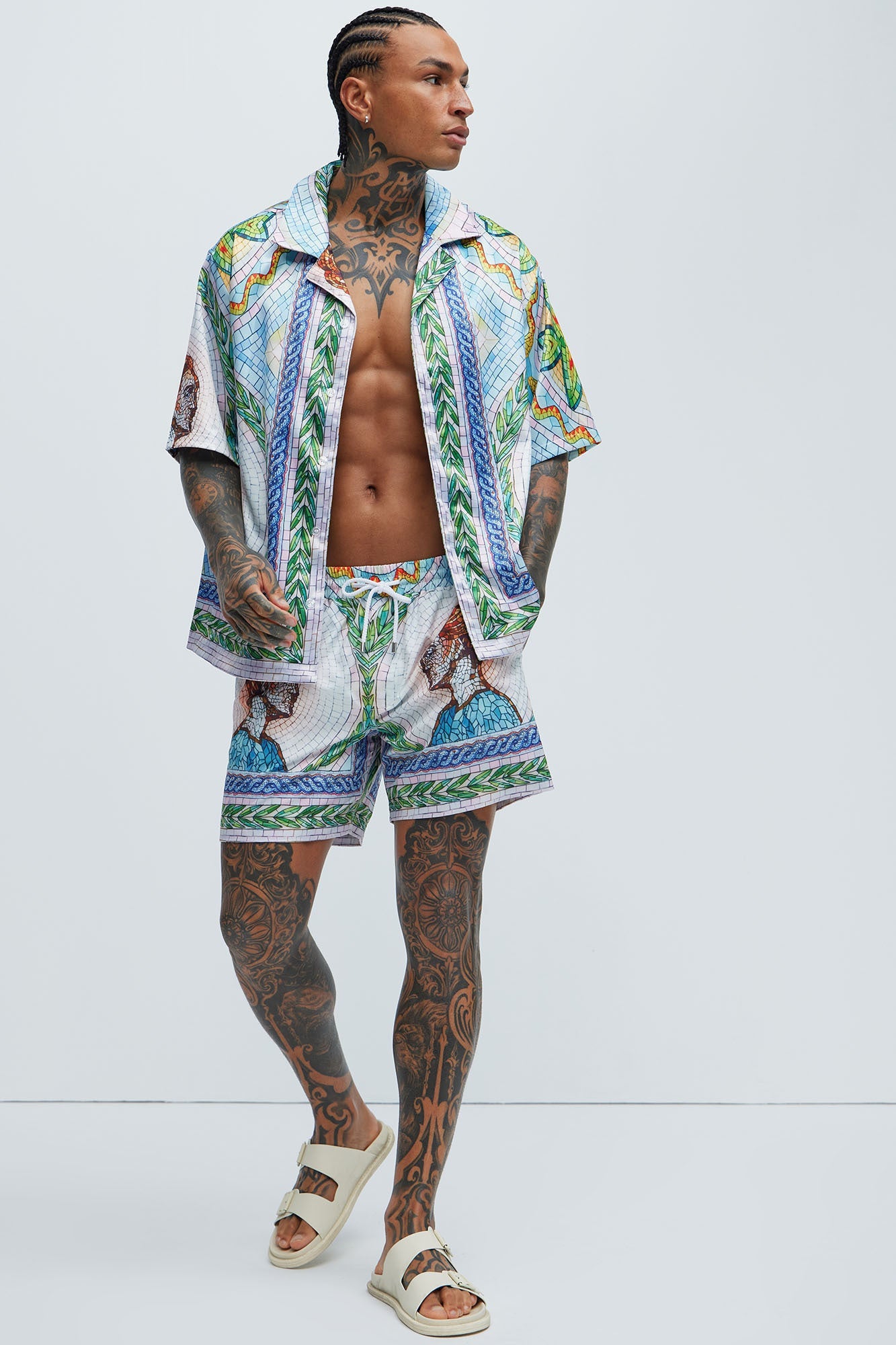 Atherton Mosaic Swim Mid Trunk - Blue/combo Fashion Nova