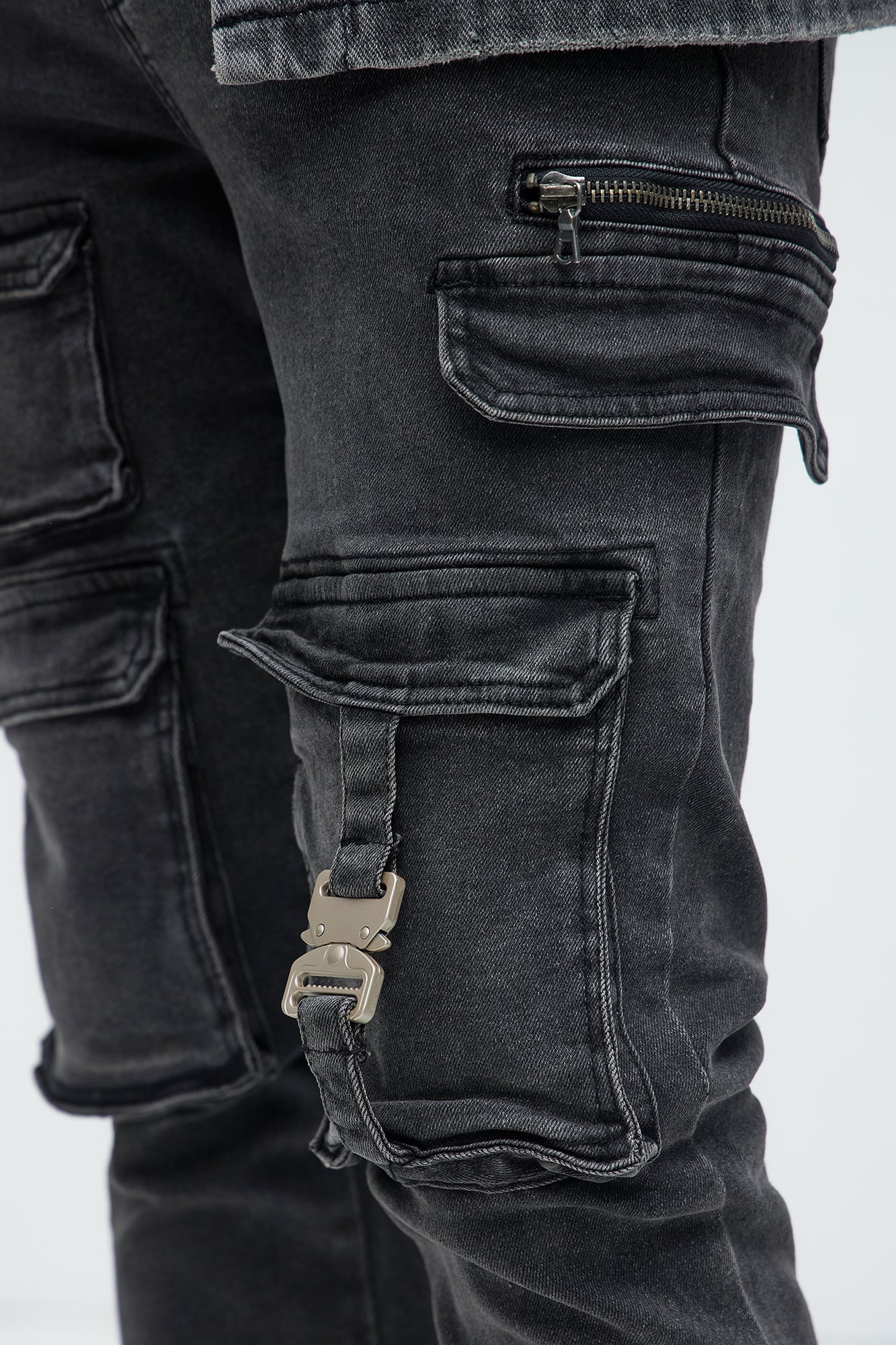 Cargo Pocket Slim Taper Jeans - Black Fashion Nova
