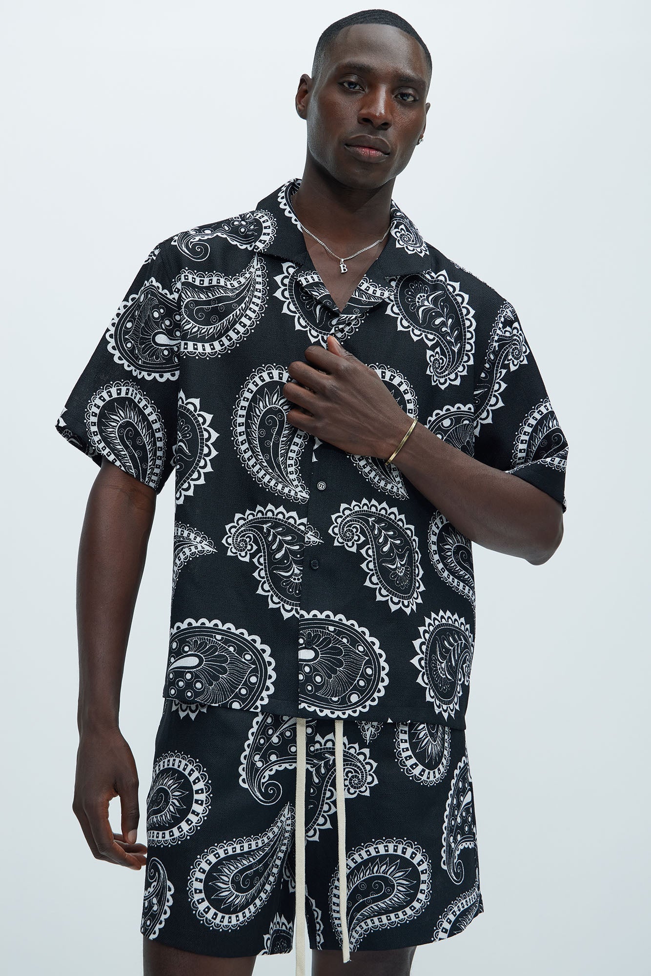 Laredo Paisley Shirt - Black/White Fashion Nova