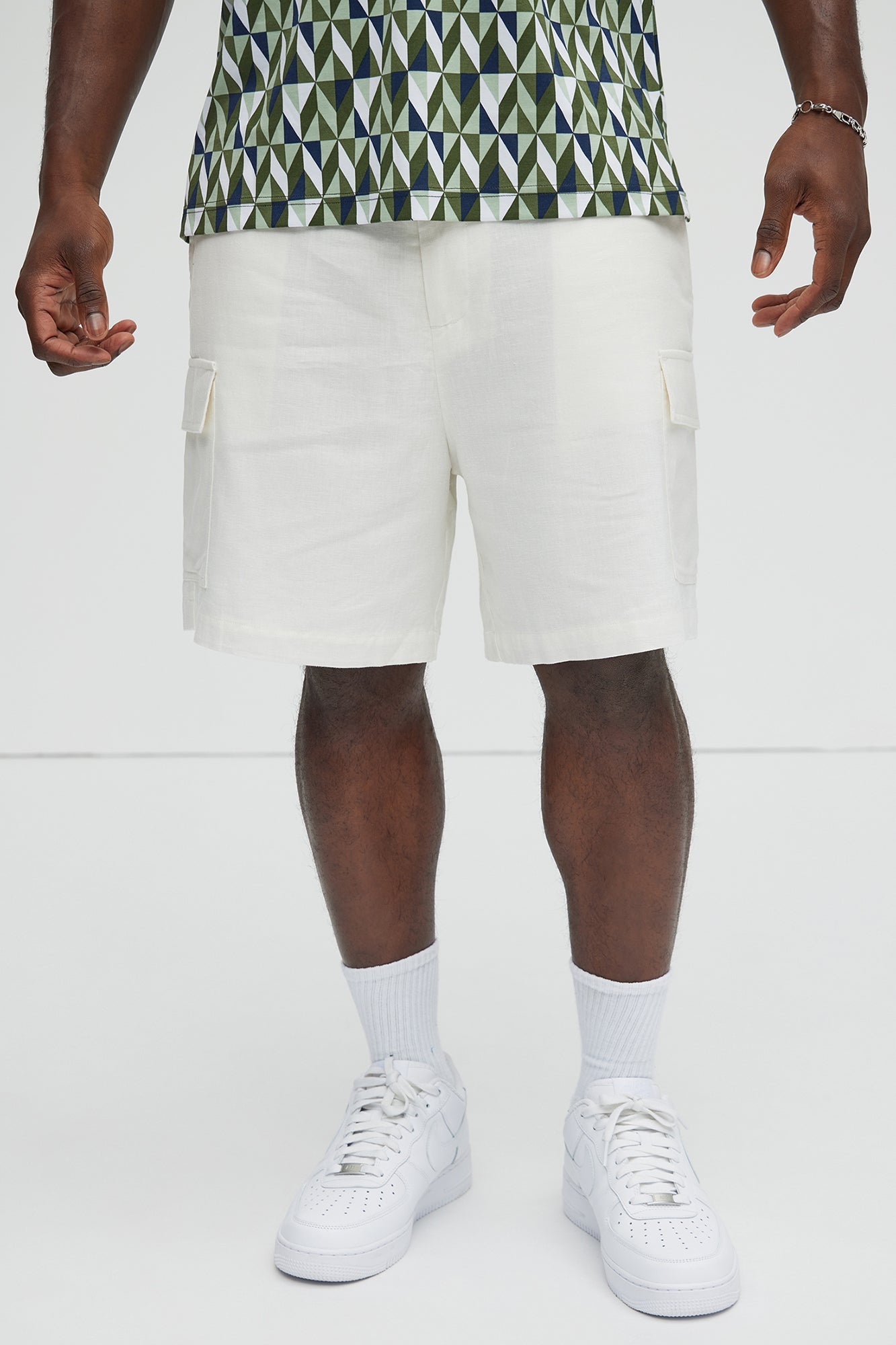 Bahamas Linen Cargo Shorts - White Fashion Nova