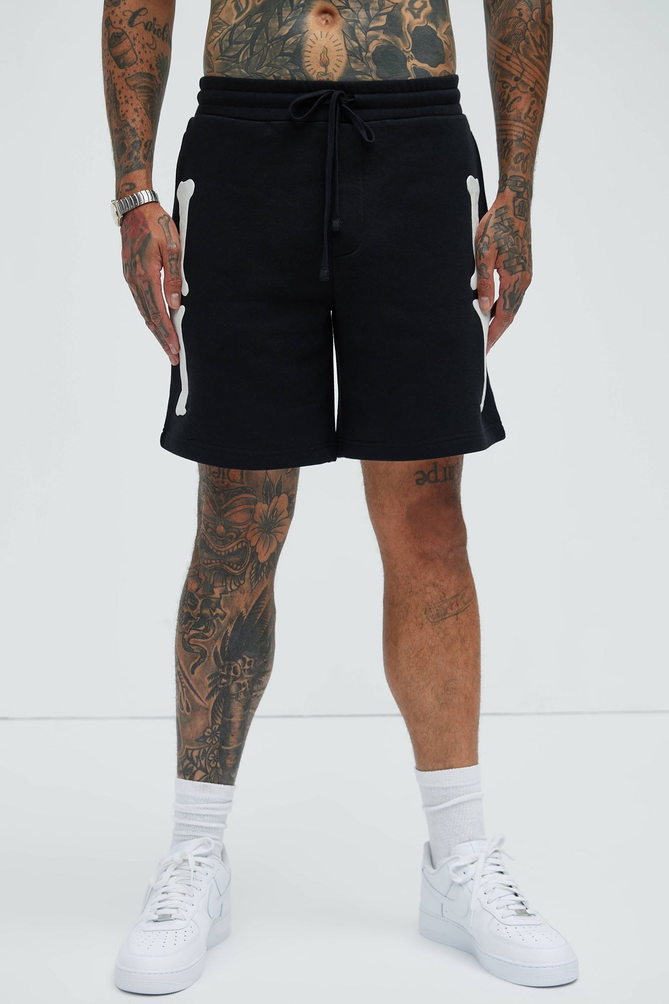 Tyson Bones Relaxed Shorts - Black Fashion Nova