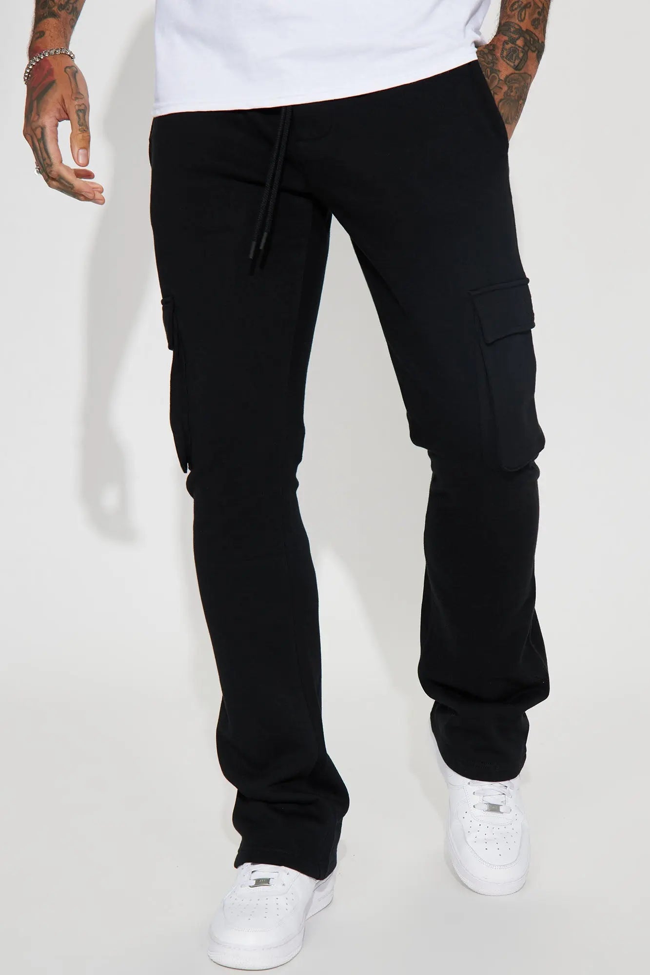 Tyson Cargo Skinny Flared Sweatpant - Black Fashion Nova