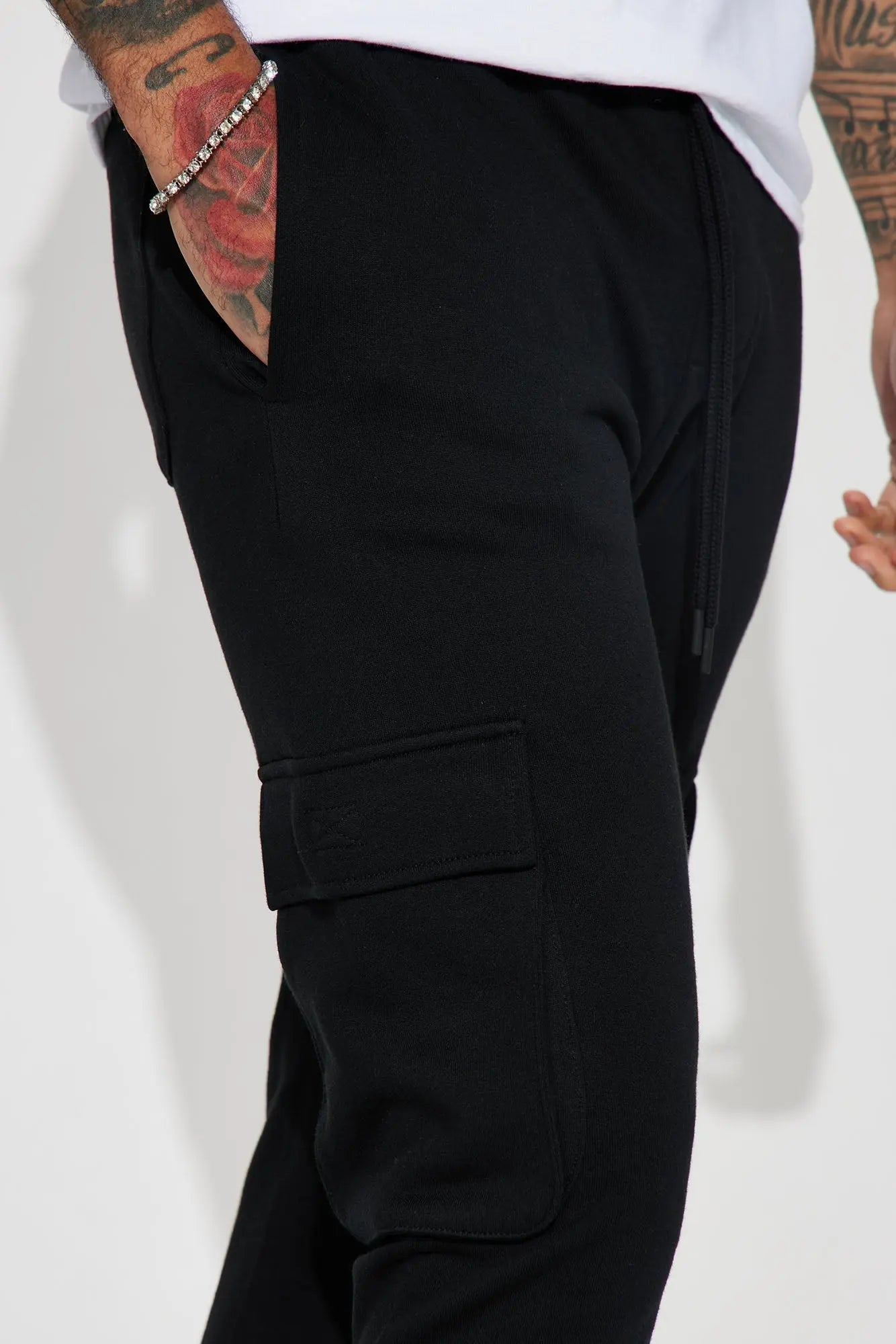 Tyson Cargo Skinny Flared Sweatpant - Black Fashion Nova