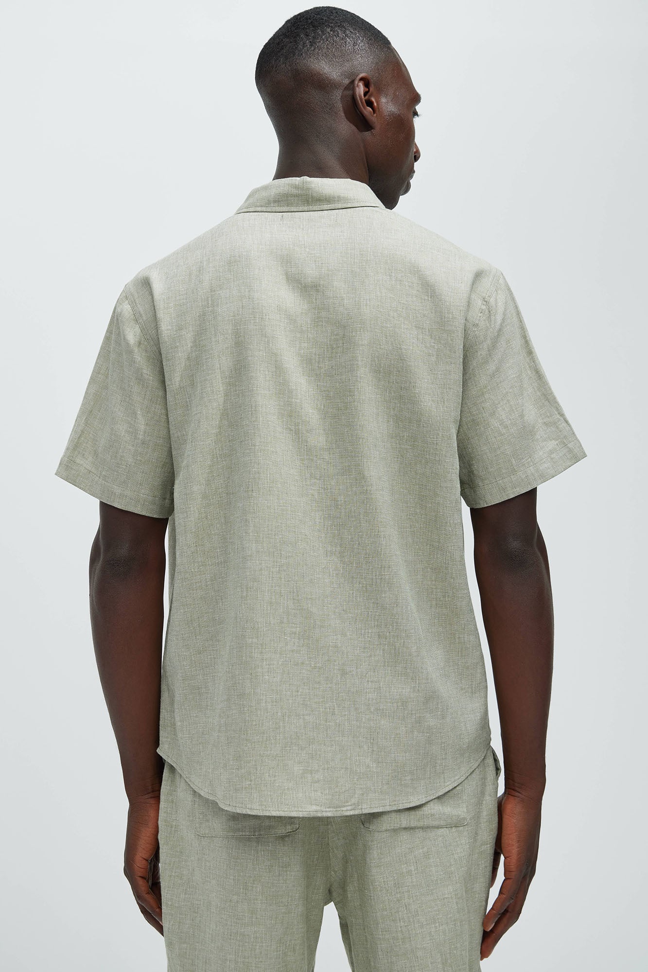 Bahamas Linen Classic Button Up Shirt - Green Fashion Nova