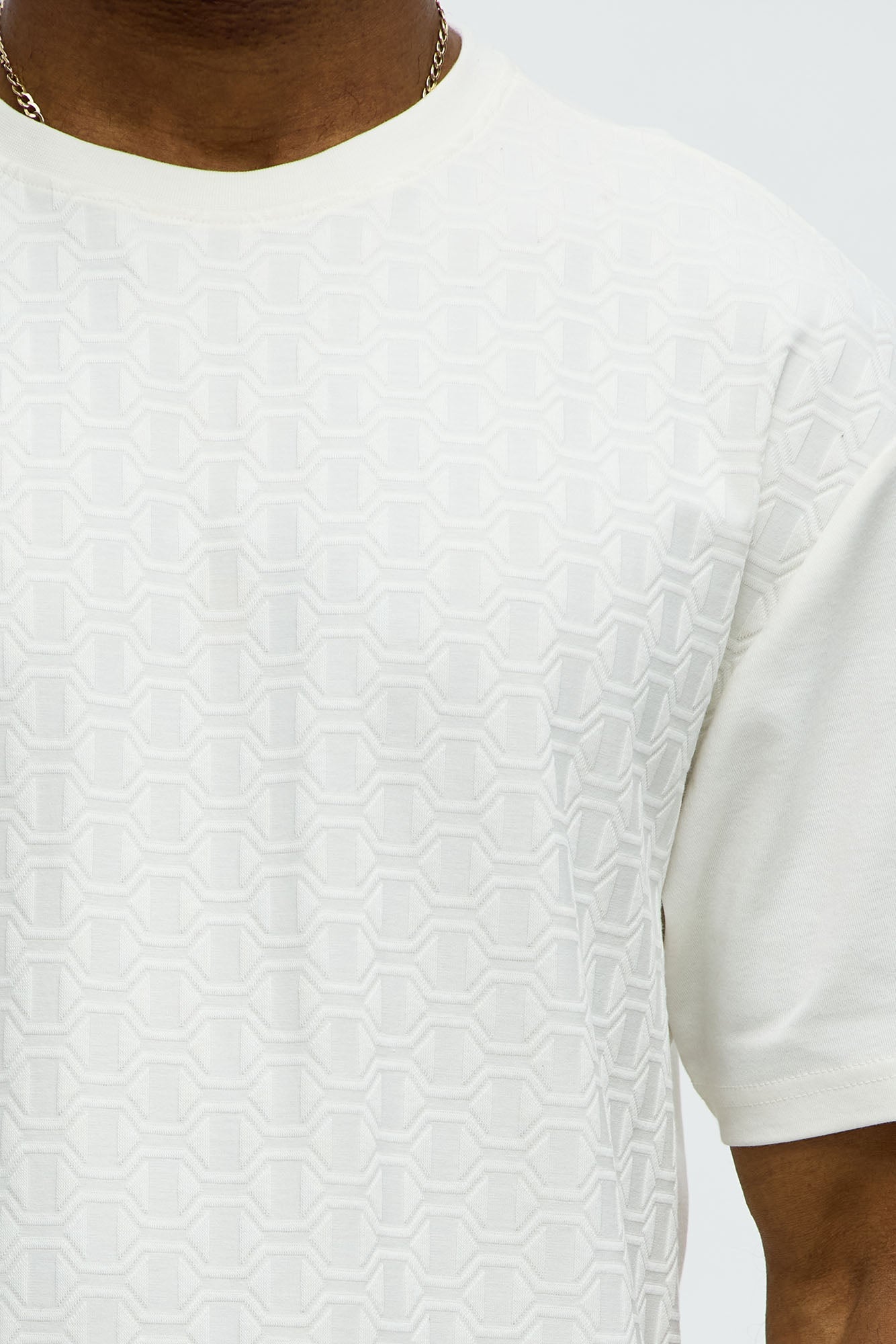 Textured Geometric Short Sleeve Tee - Off White Fashion Nova