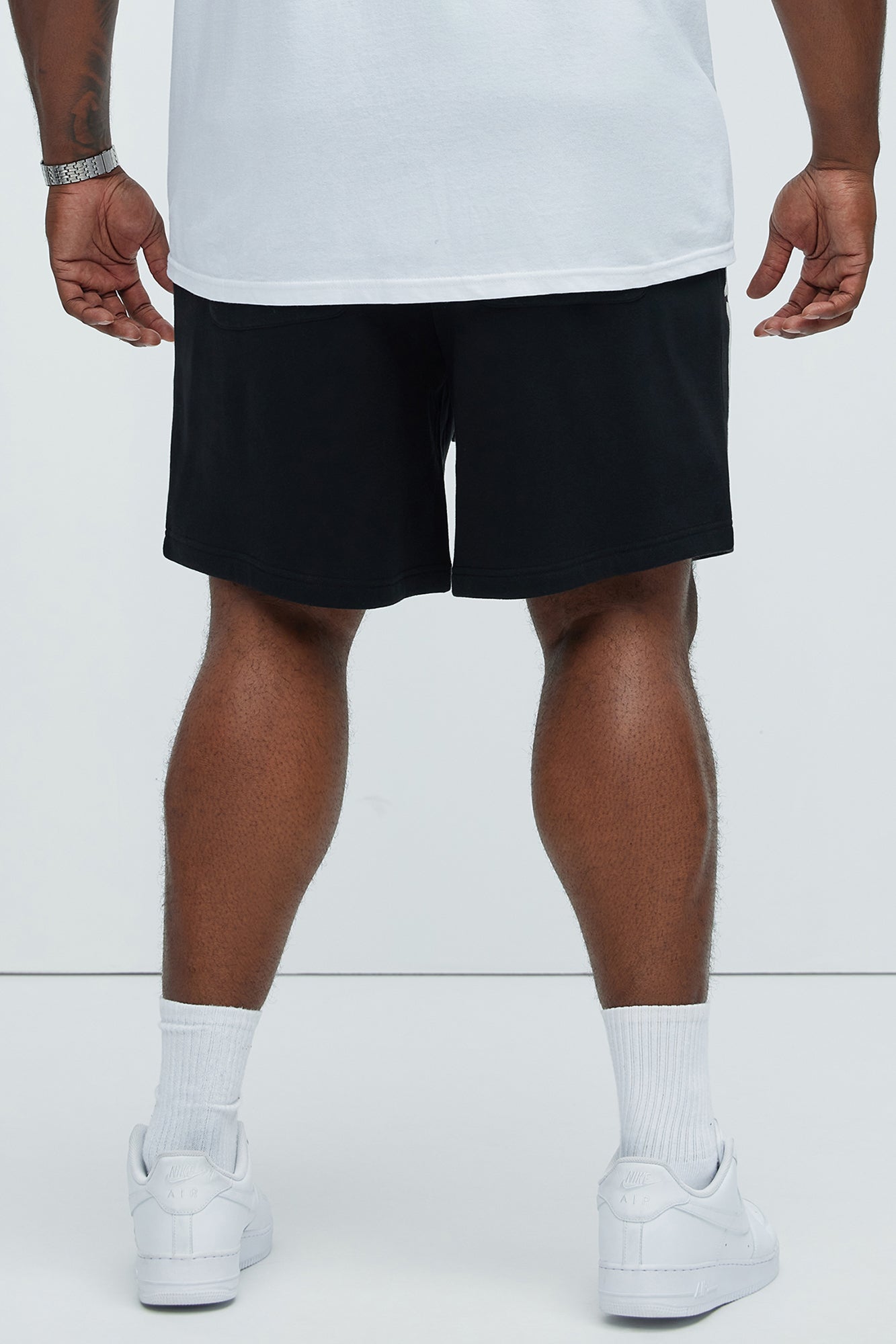 Tyson Bones Relaxed Shorts - Black Fashion Nova