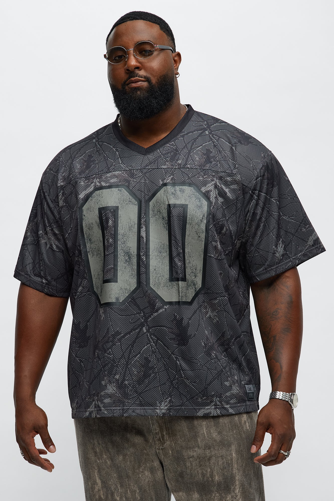 Short Sleeve Camo Jersey - Black Fashion Nova