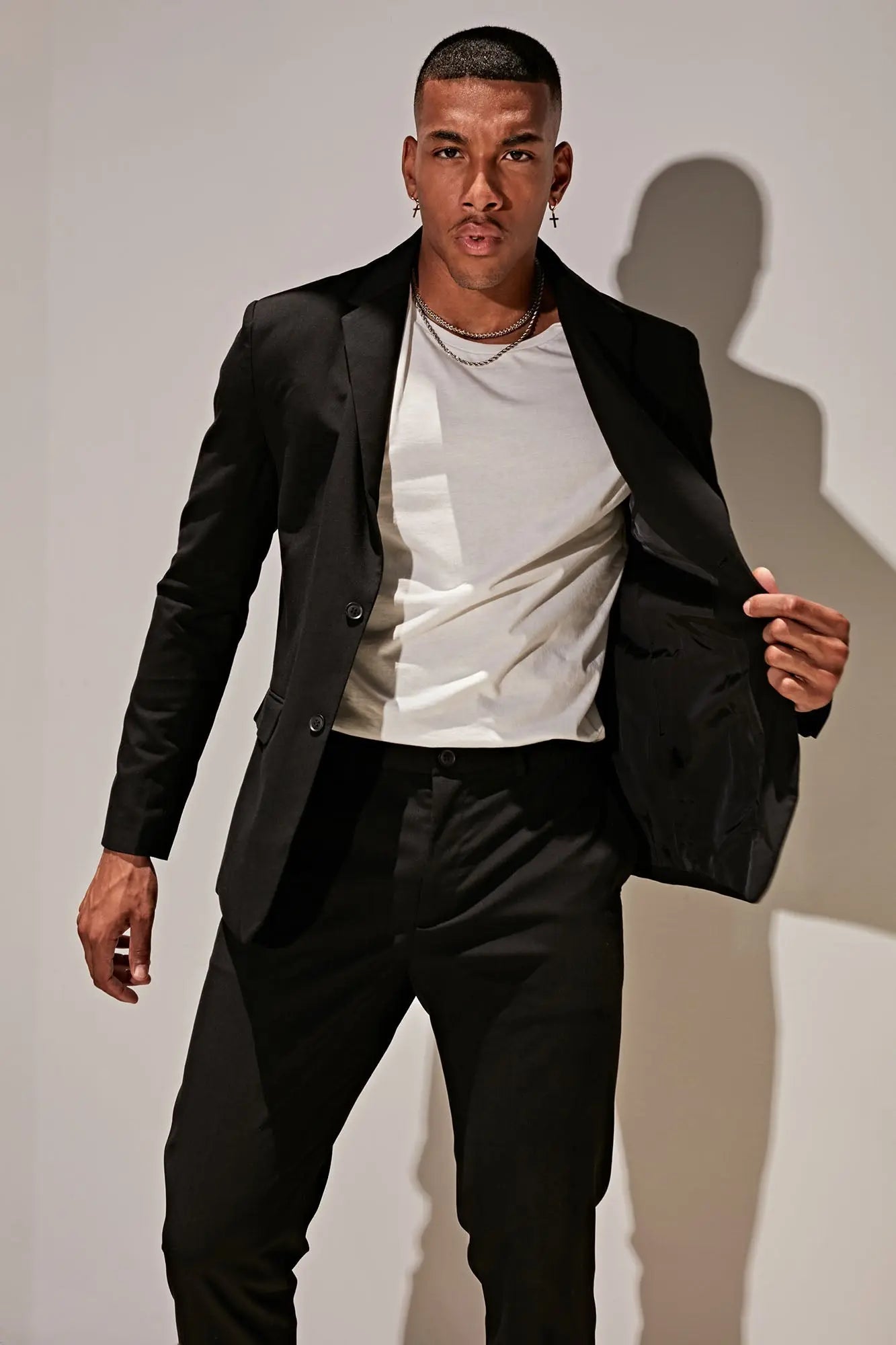 The Modern Stretch Suit Jacket - Black Fashion Nova