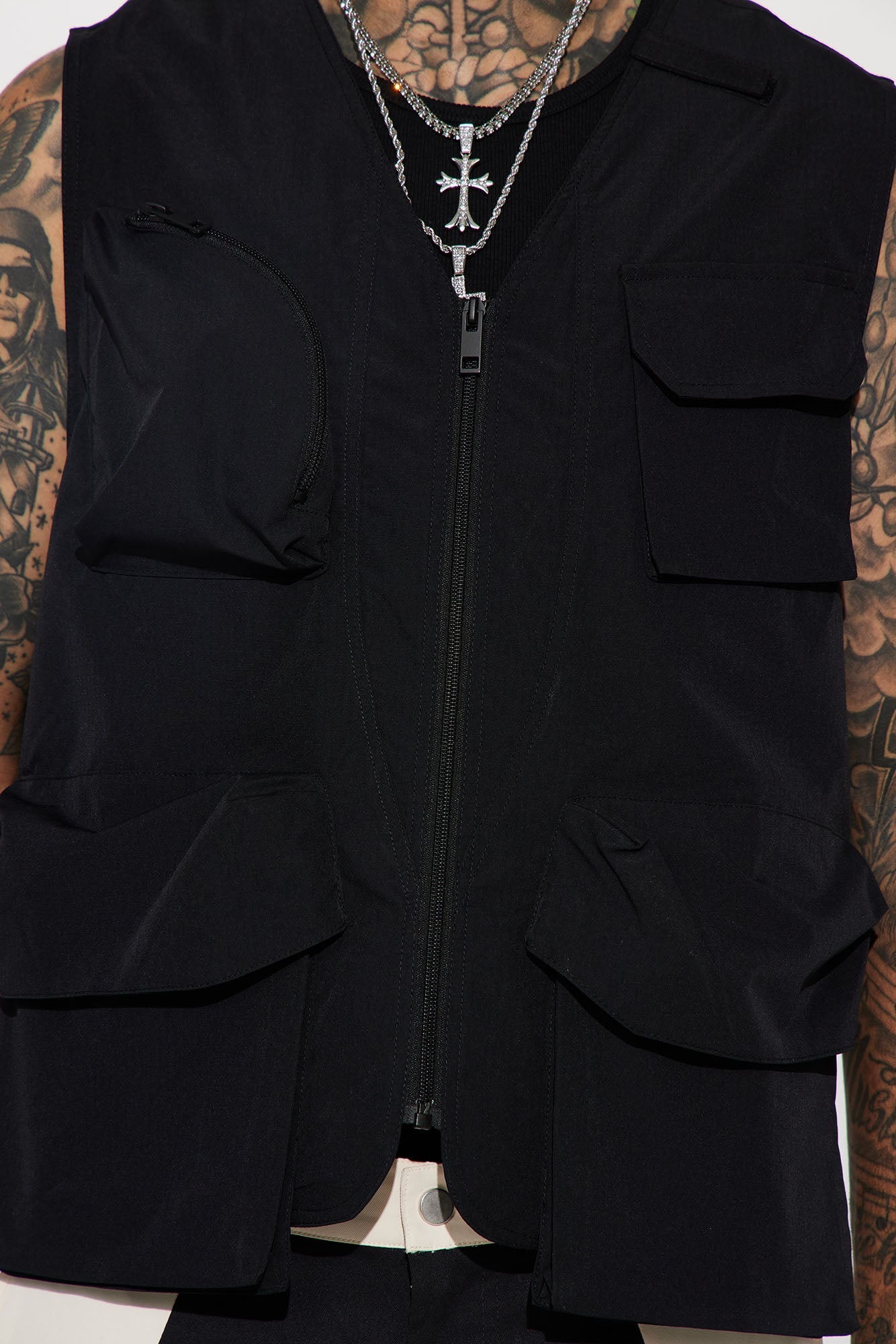 Hard To Miss Ripstop Tactical Cargo Vest - Black Fashion Nova