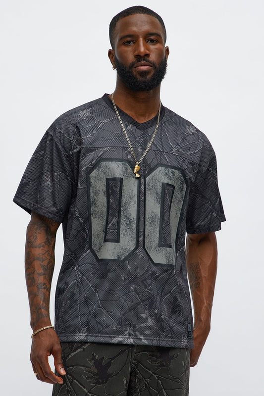 Short Sleeve Camo Jersey - Black Fashion Nova