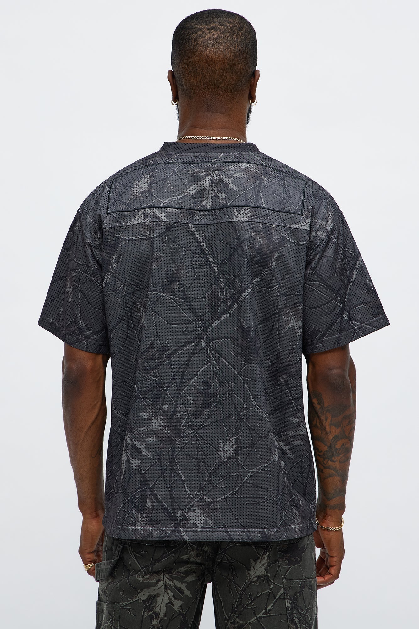 Short Sleeve Camo Jersey - Black Fashion Nova