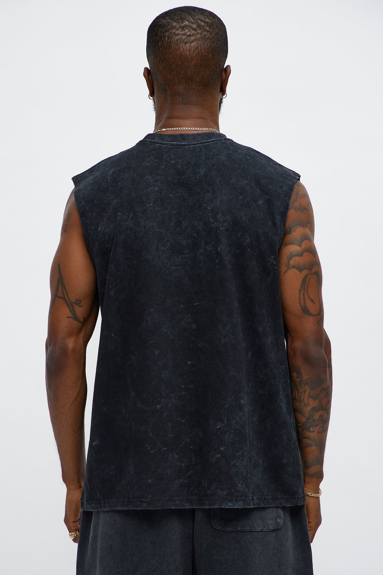 Bridges Burn Muscle Tee - Black Fashion Nova