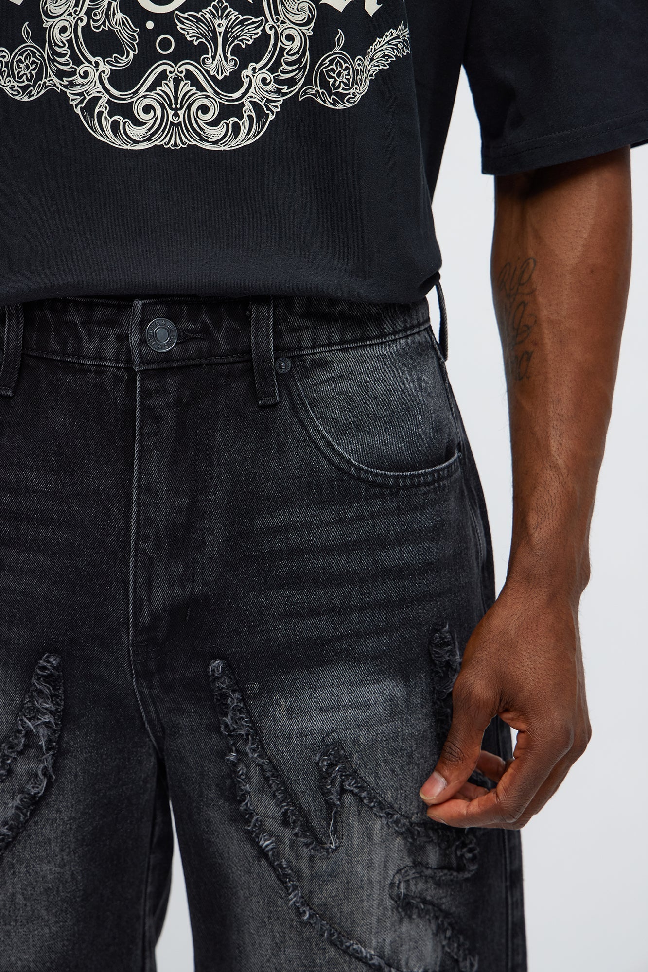 Relaxed Rugged Fray Denim Shorts - Black Wash Fashion Nova