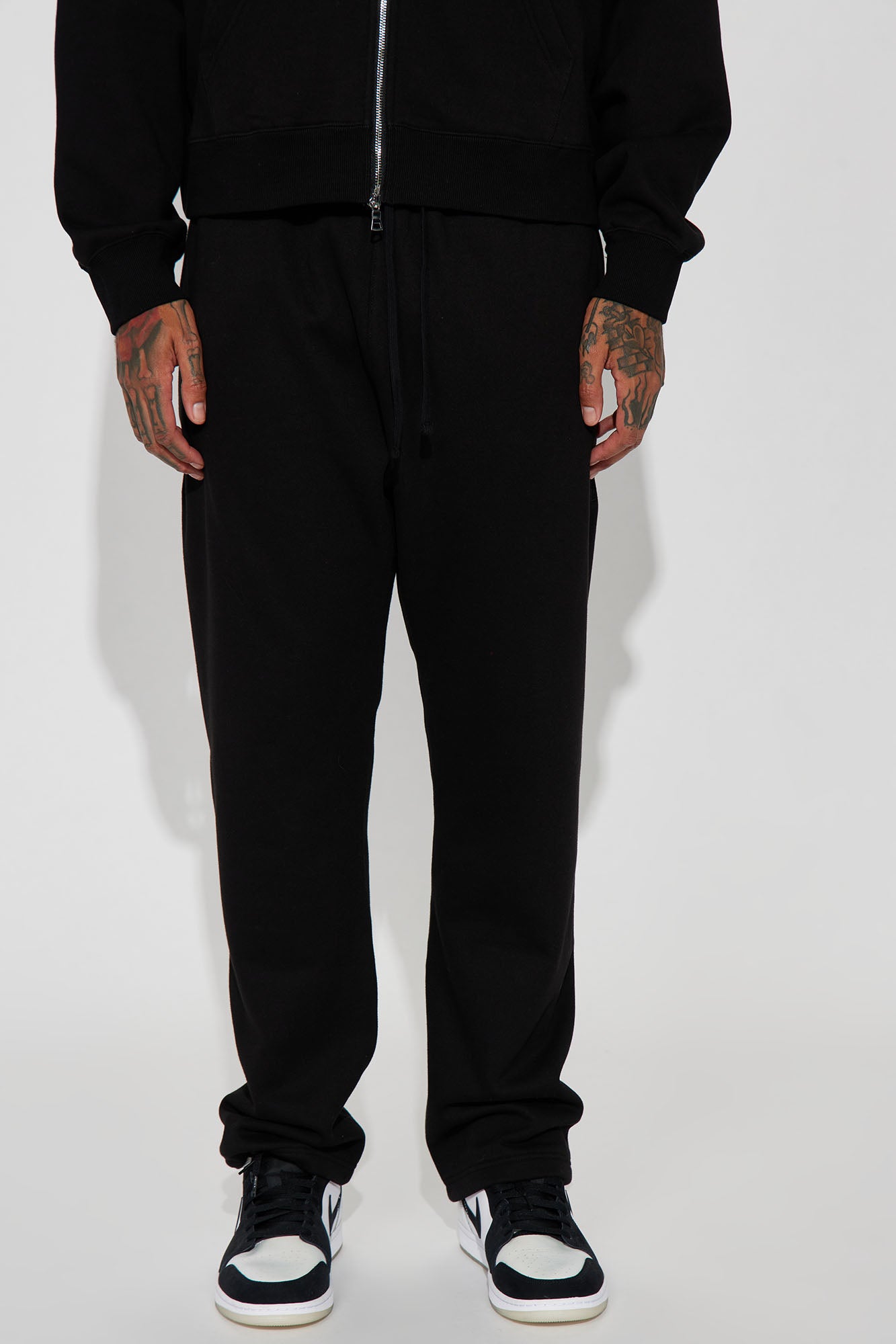 Tyson Heavyweight Straight Sweatpants - Black Fashion Nova