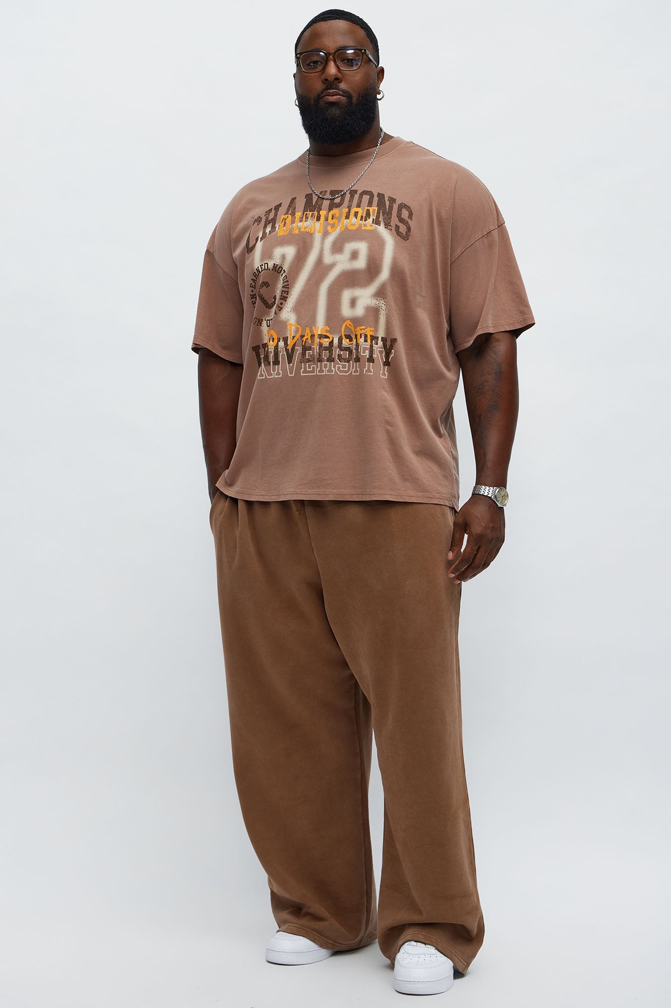 Champions Divisions 72 Oversized Short Sleeve Tee - Brown Fashion Nova