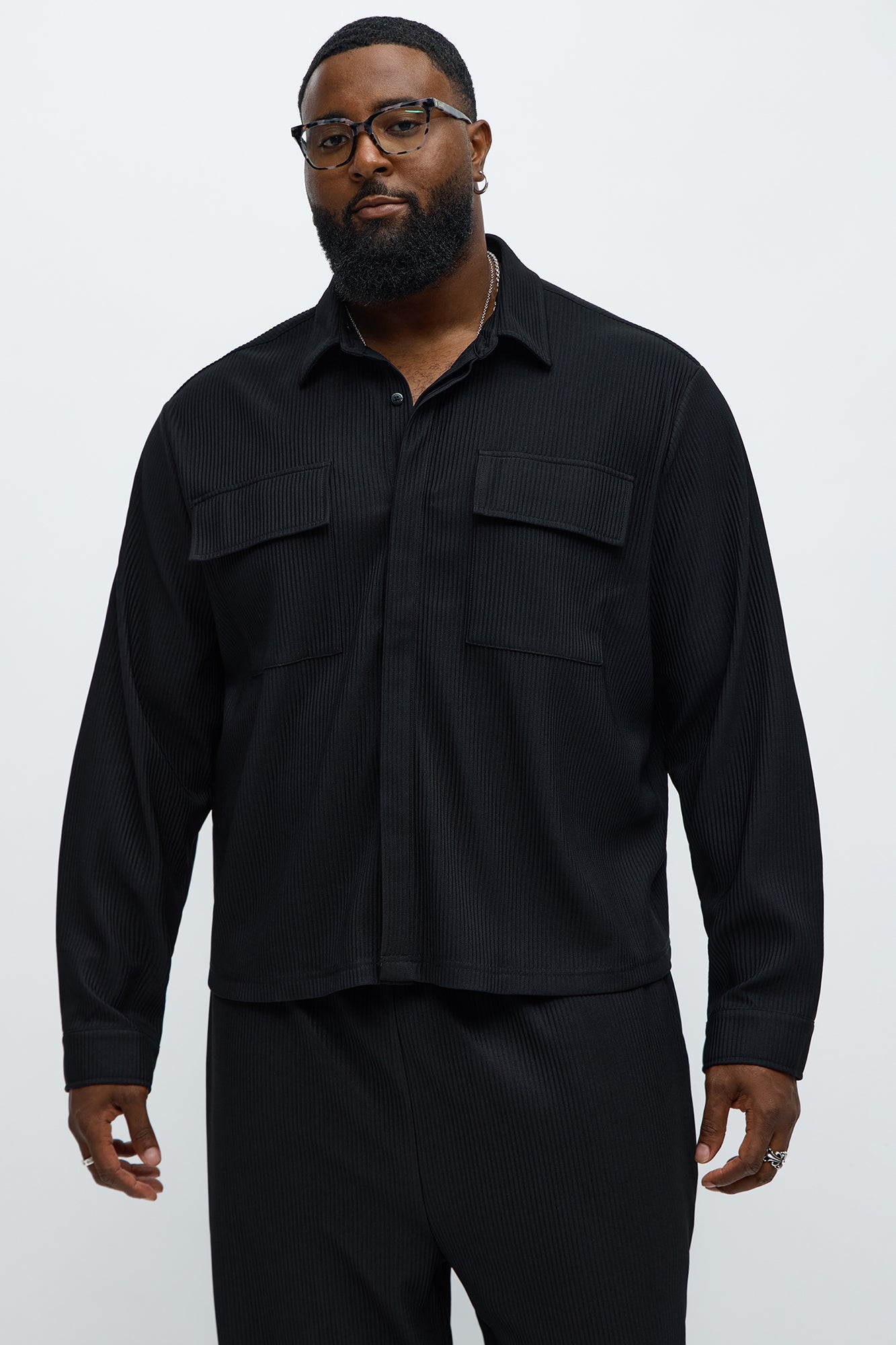 Show Up Cropped Long Sleeve Button Up Shirt - Black Fashion Nova