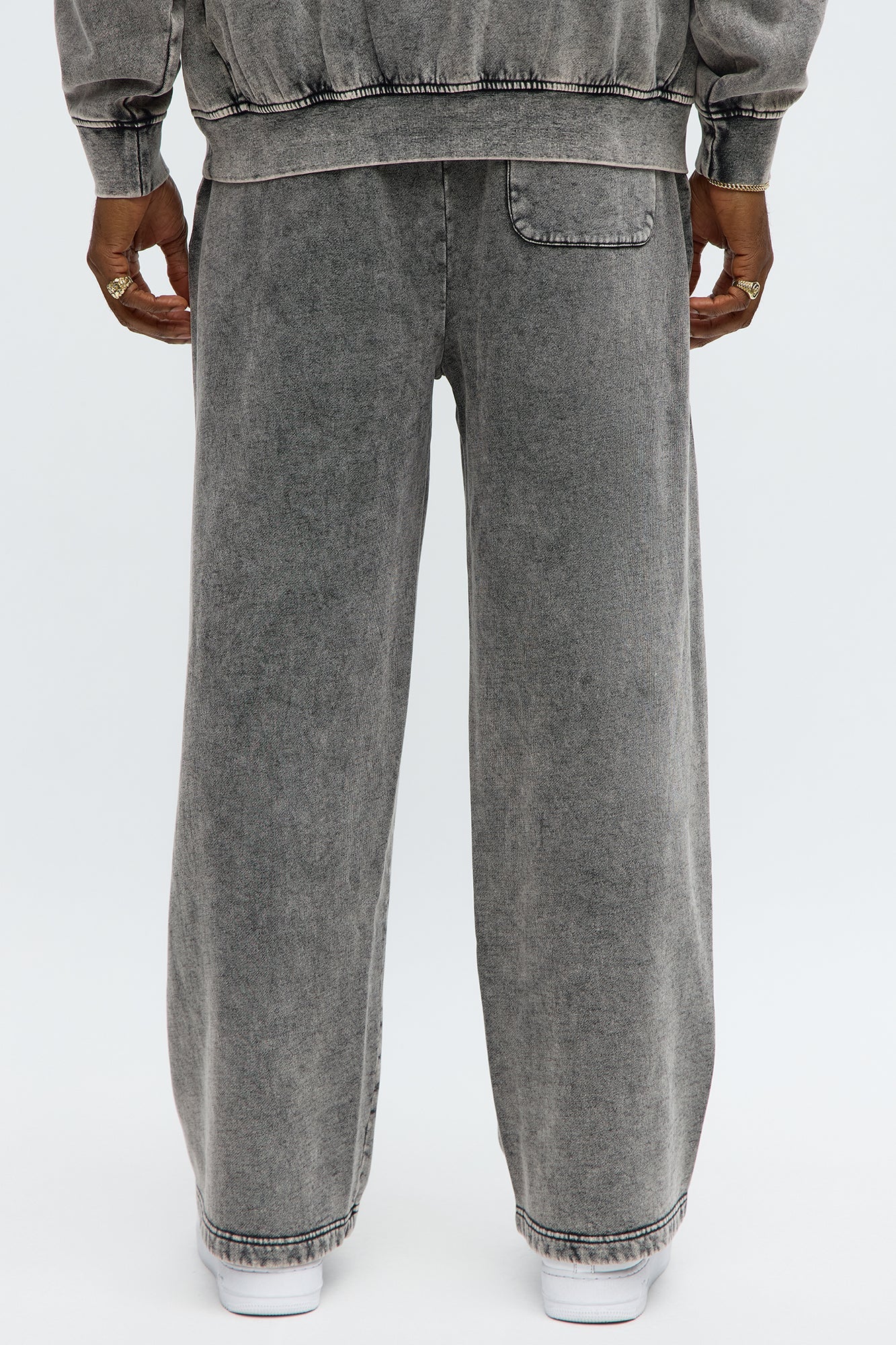 Can't Fade Me Sweatpant - Grey Fashion Nova