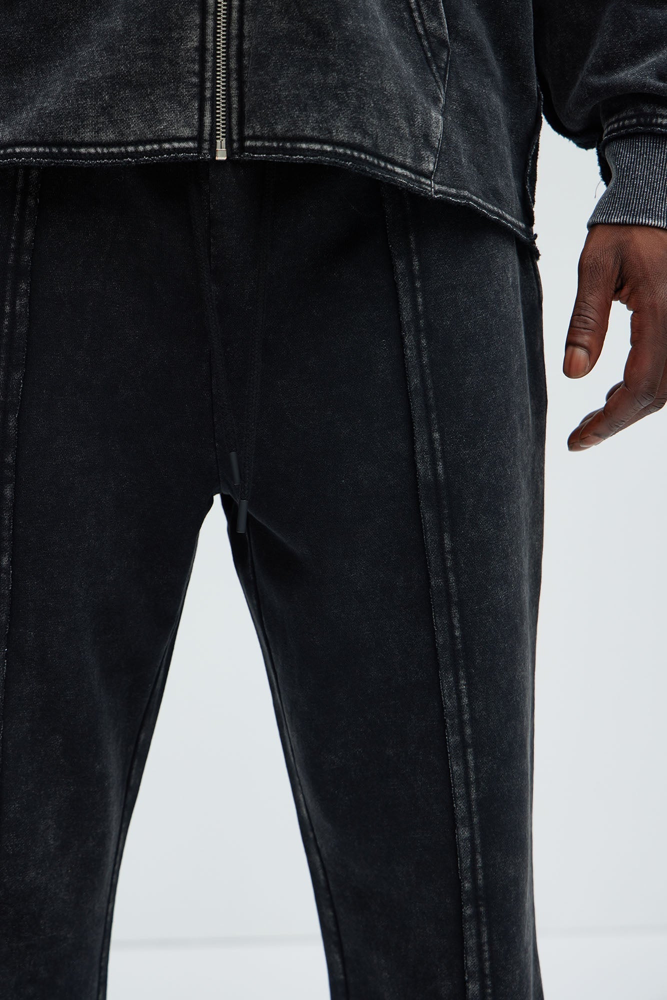 Tyson Frayed Seams Sweatpants - Black Fashion Nova