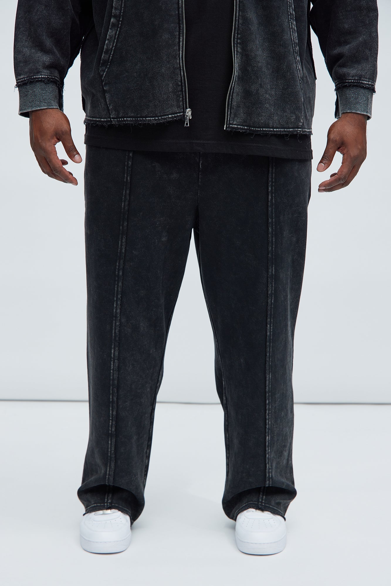 Tyson Frayed Seams Sweatpants - Black Fashion Nova