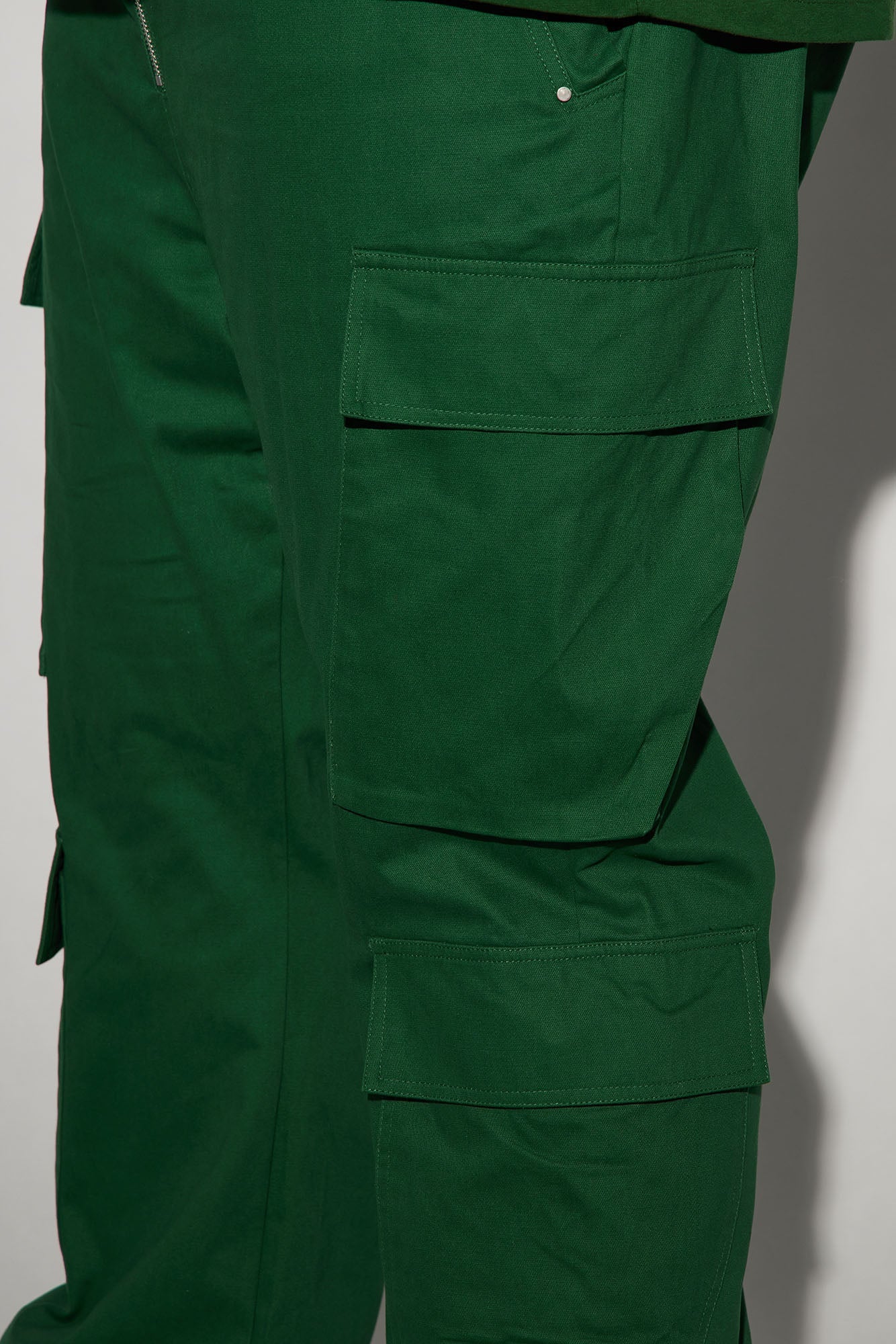Alisos Twill Slim Flare Cargo Pants - Hunter Fashion Nova