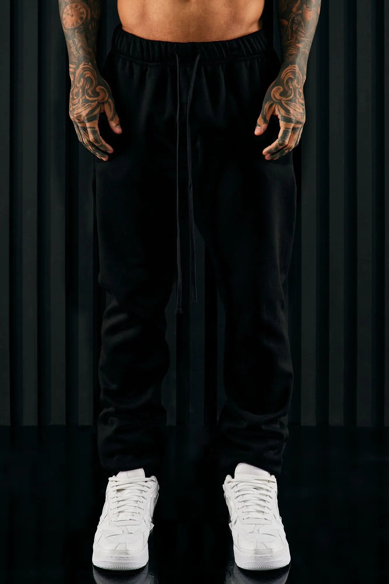 Tyson Heavyweight Sweat Jogger - Black Fashion Nova
