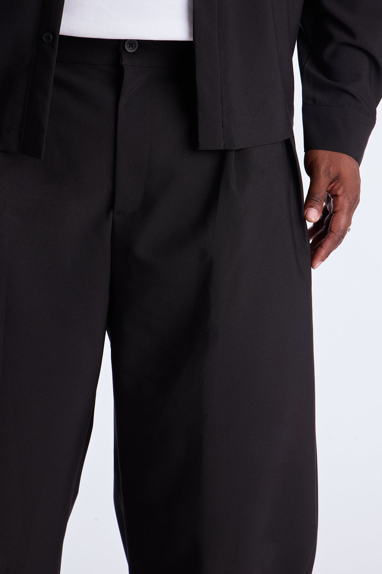 Barrel Bold Flow Trousers - Black Fashion Nova