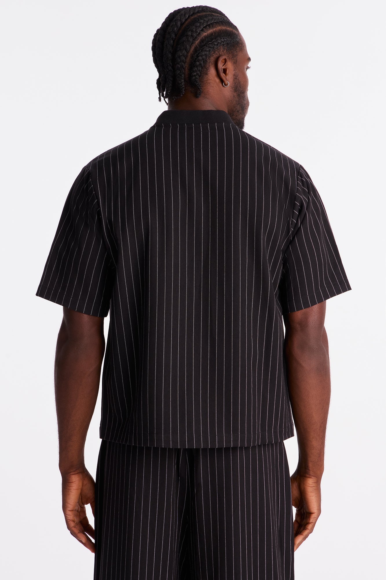 Straight Striped Mandarin Short Sleeve Shirt - Black Fashion Nova