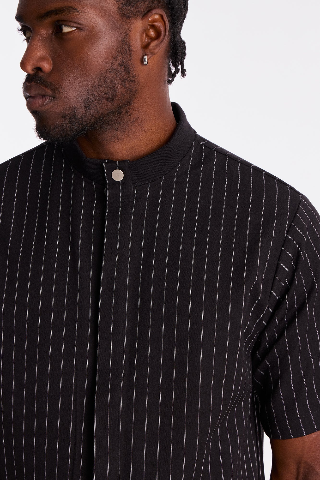 Straight Striped Mandarin Short Sleeve Shirt - Black Fashion Nova