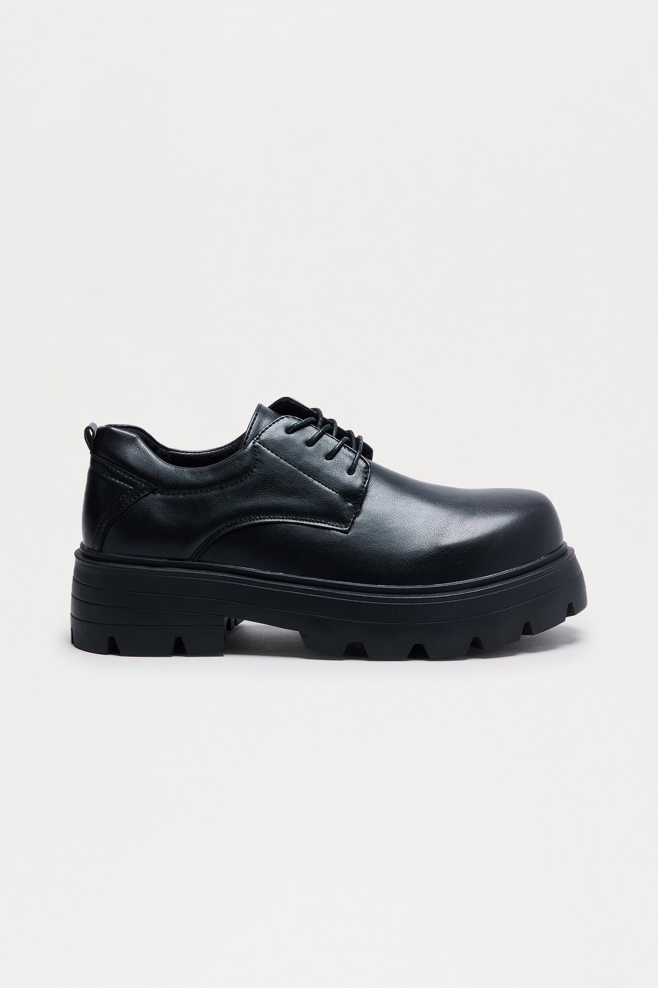 Lace Up Chunky Sole Shoe - Black Fashion Nova
