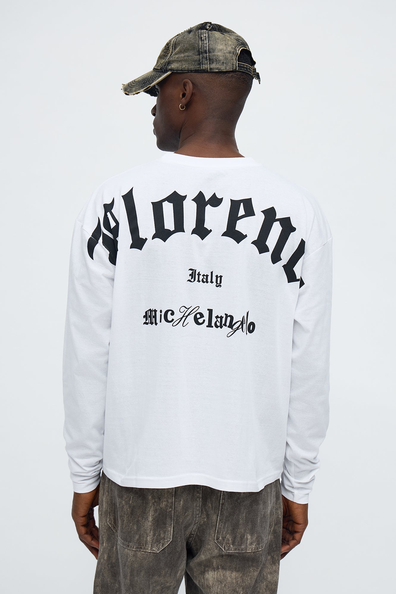Michelangelo Florence Book Oversized Long Sleeve Tee - White Fashion Nova