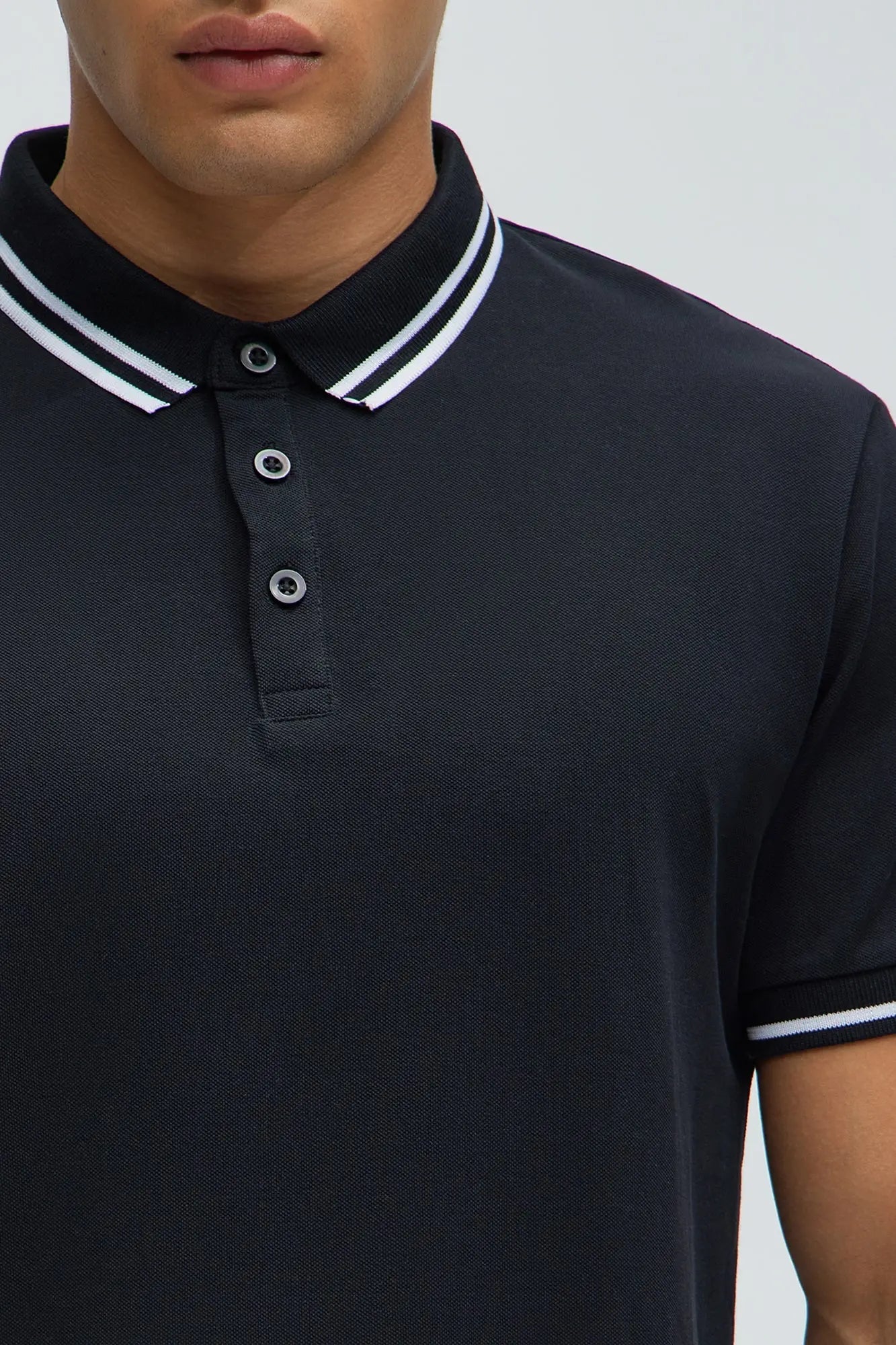 Wilson Short Sleeve Polo - Black Fashion Nova