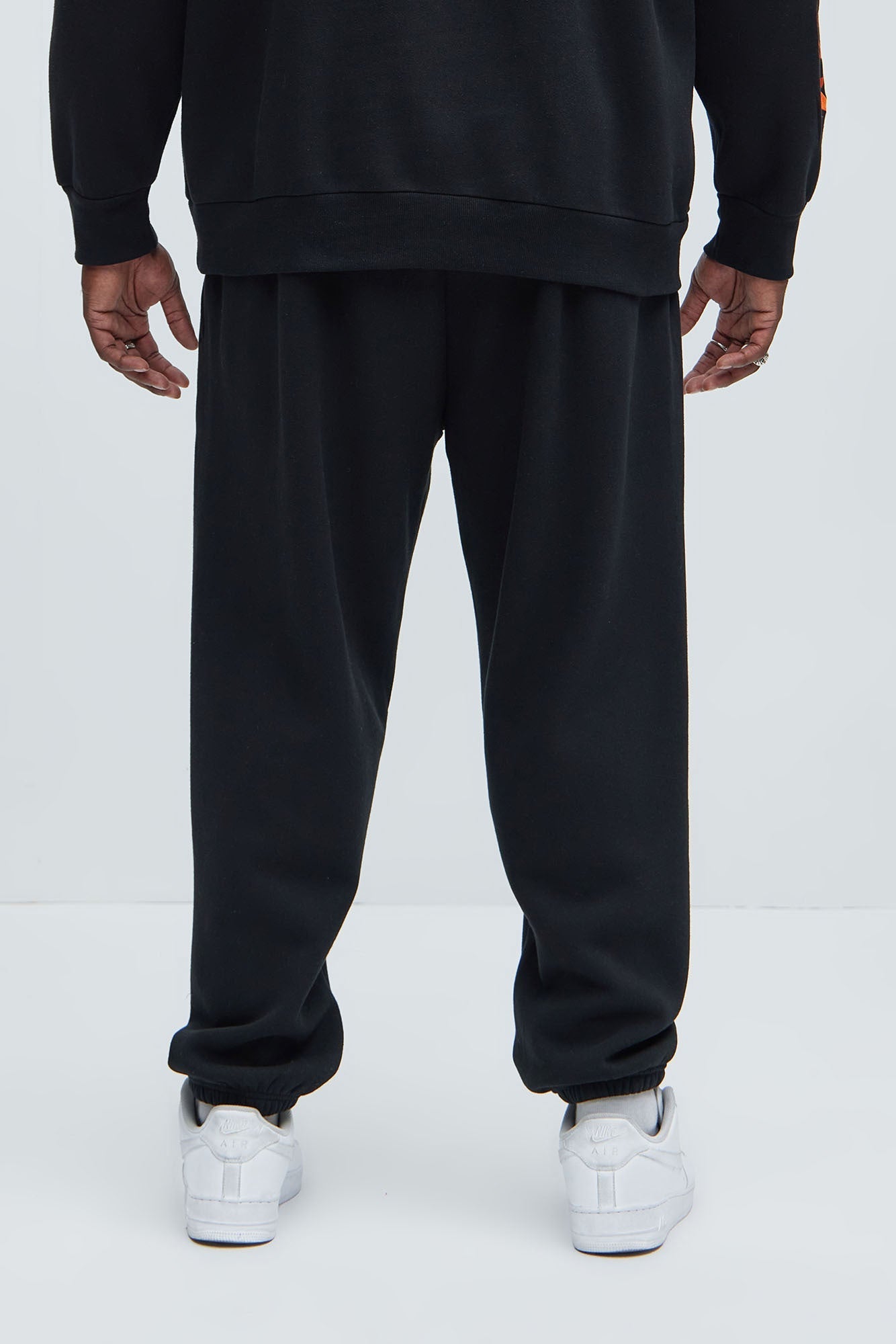 Von Dutch Lost Angels Sweatpants - Black Fashion Nova