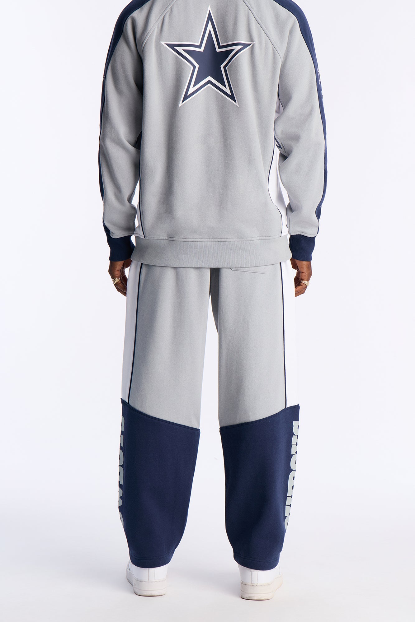 Cowboys Ride The Wave Sweatpants - Grey Fashion Nova