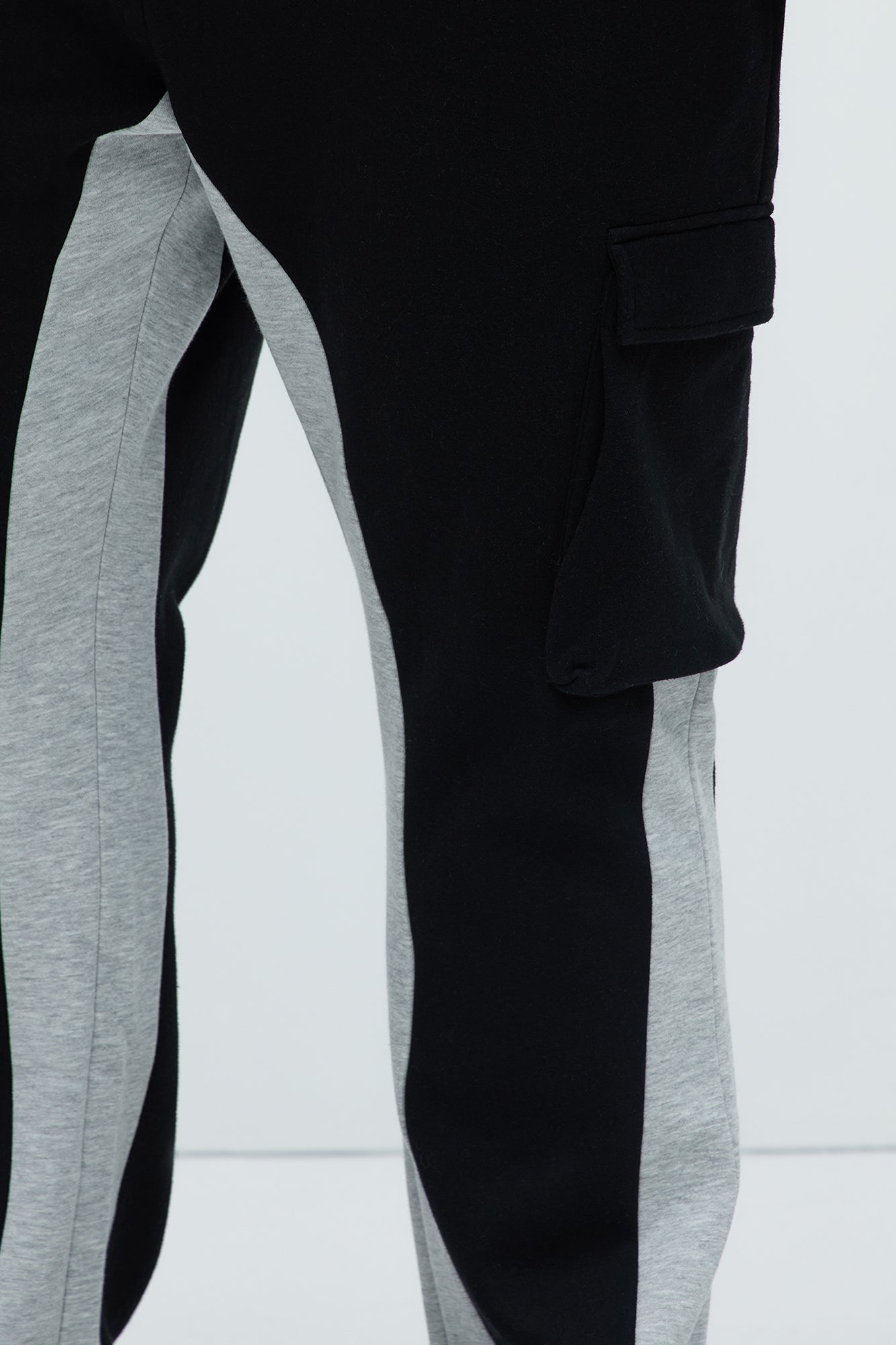 Tyson Flared Cargo Sweatpants - Black Fashion Nova