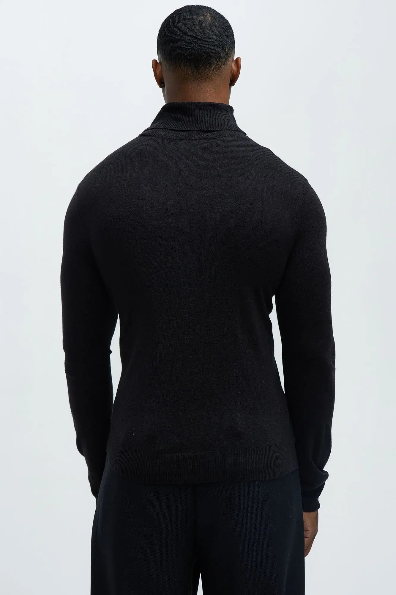 DeAngelo Turtleneck Sweater - Black Fashion Nova