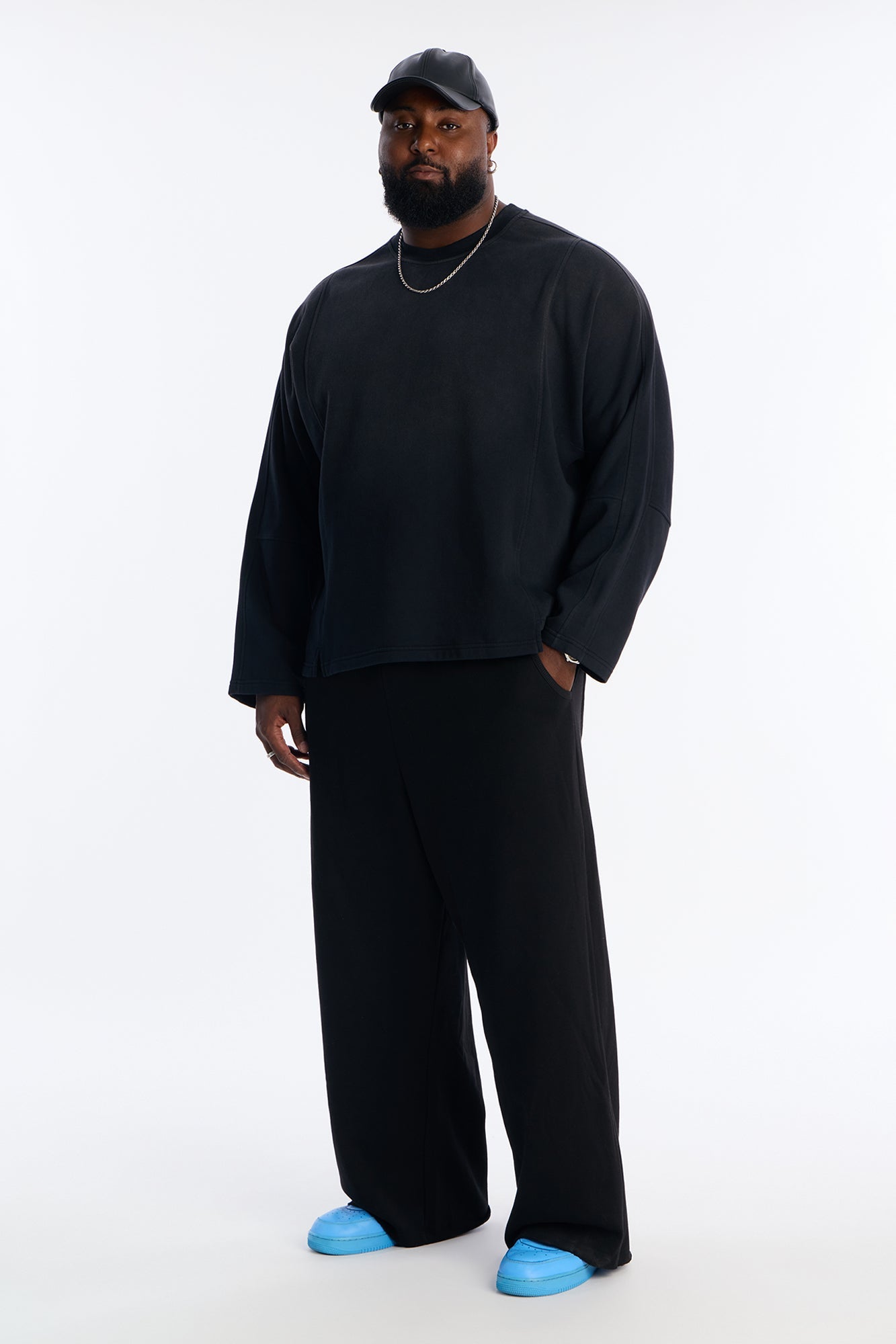 Raw Heavyweight Wide Leg Sweatpants - Black Fashion Nova