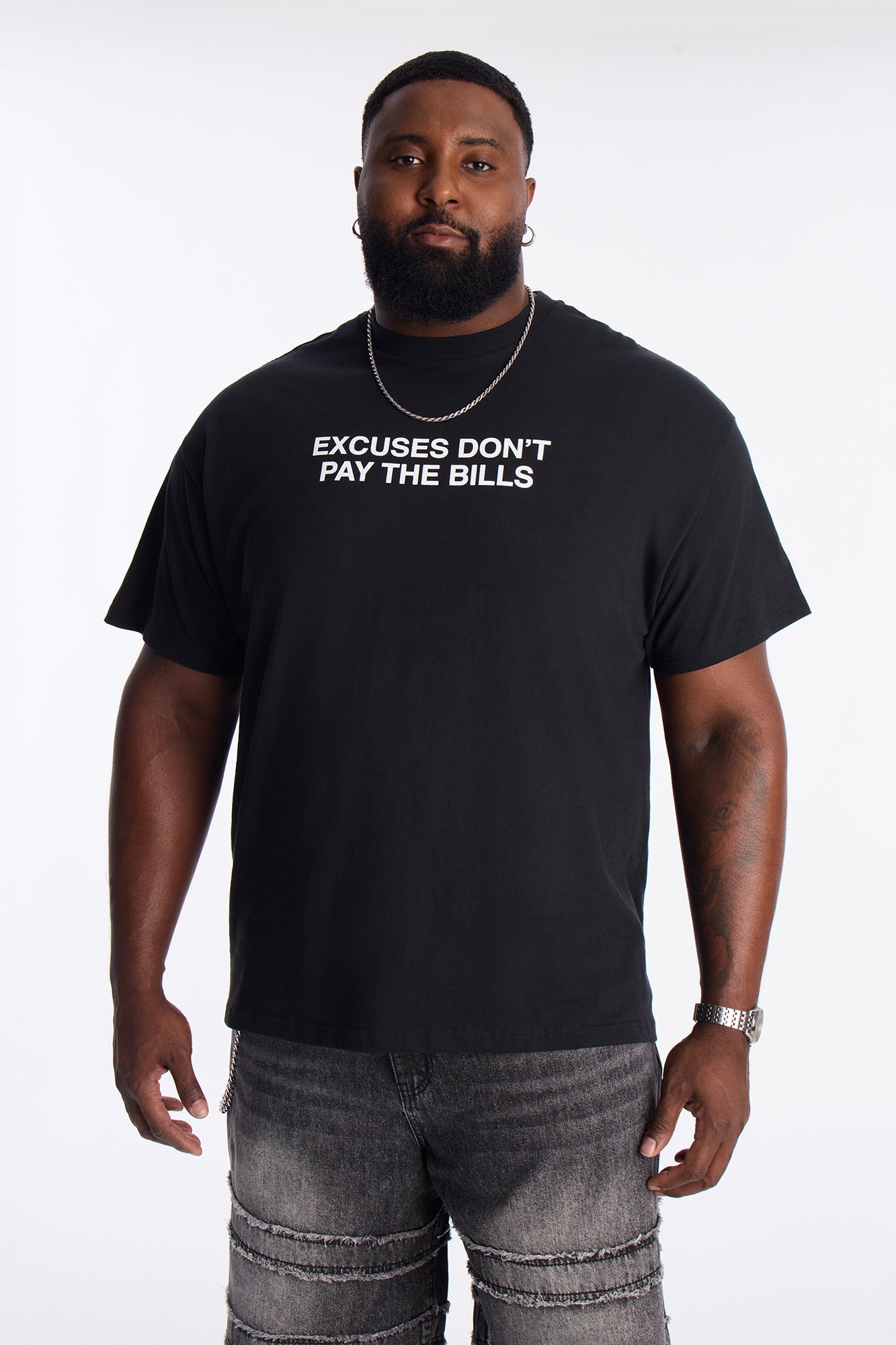 Excuses Don't Pay Bills Short Sleeve Tee - Black Fashion Nova