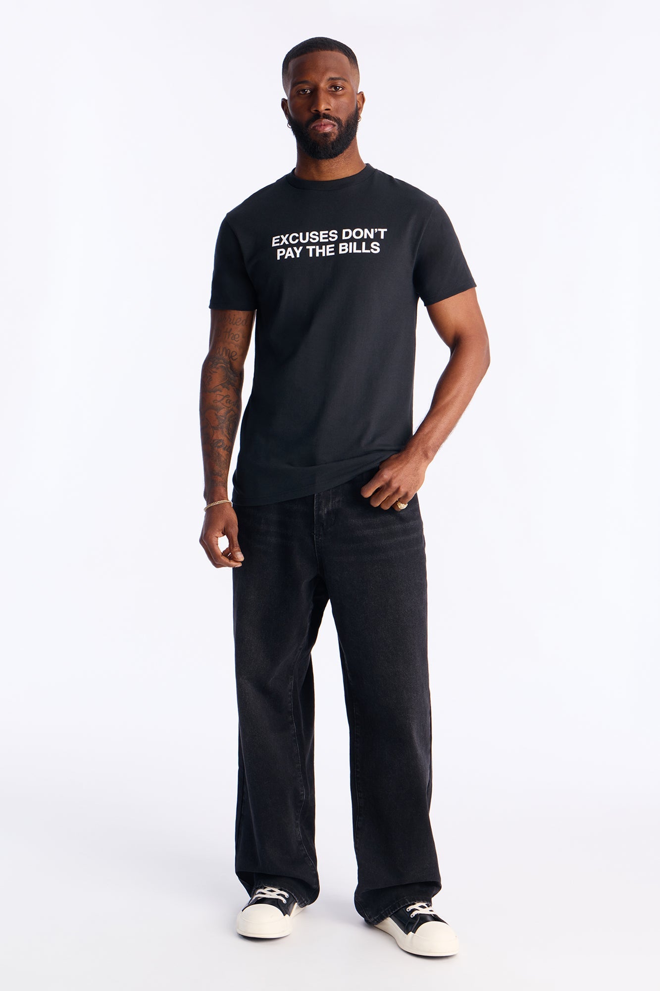 Excuses Don't Pay Bills Short Sleeve Tee - Black Fashion Nova