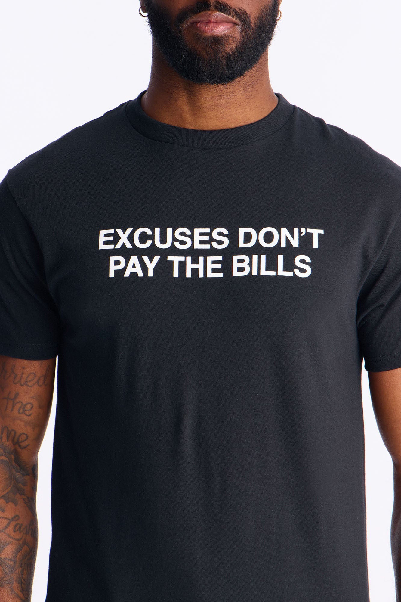 Excuses Don't Pay Bills Short Sleeve Tee - Black Fashion Nova