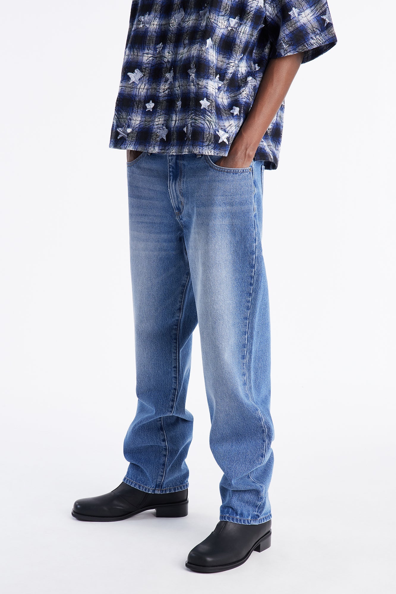 Classic Straight Fit Jeans - Medium Blue Wash Fashion Nova
