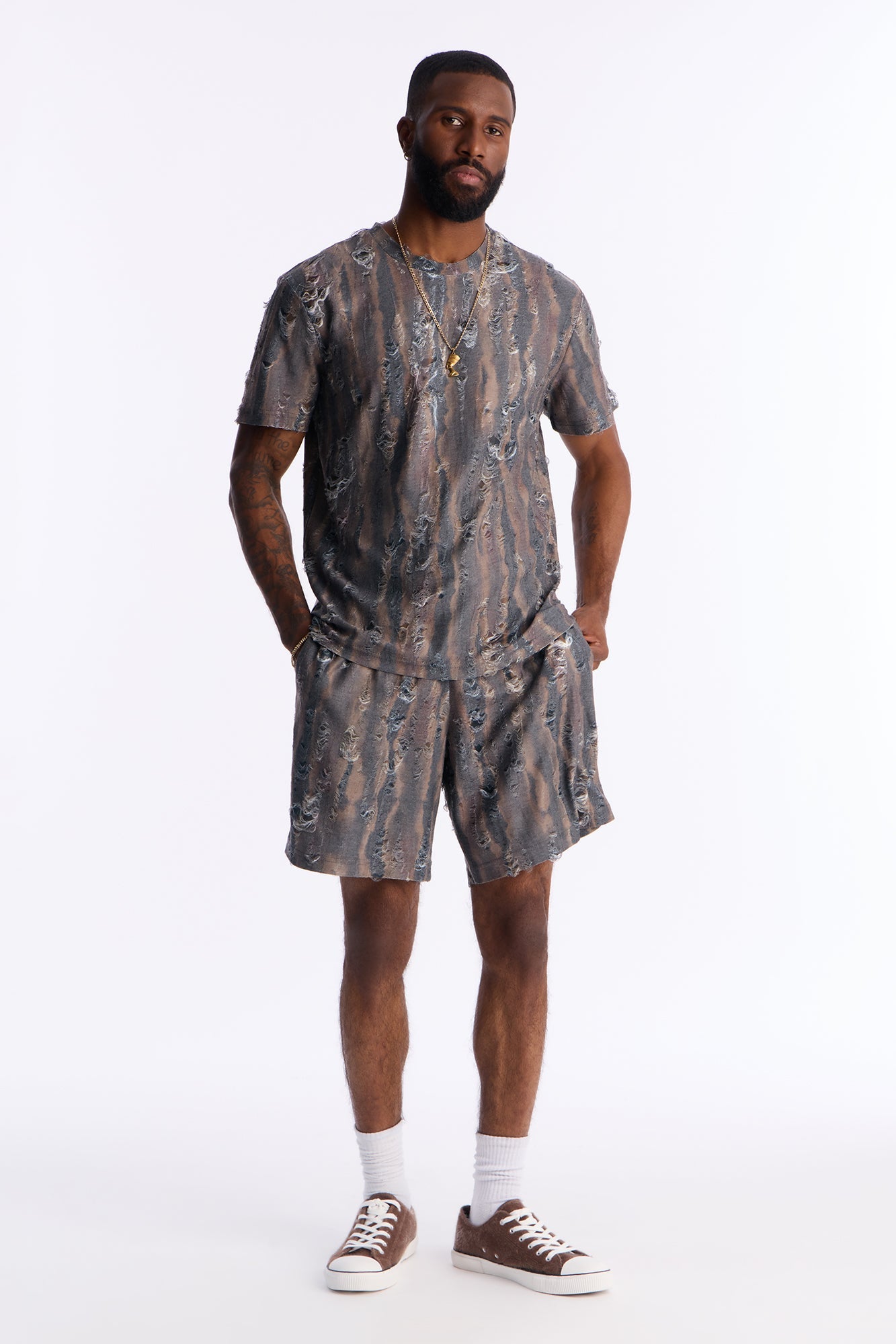 Relaxed Fragmented Realism Distressed Short - Brown Fashion Nova
