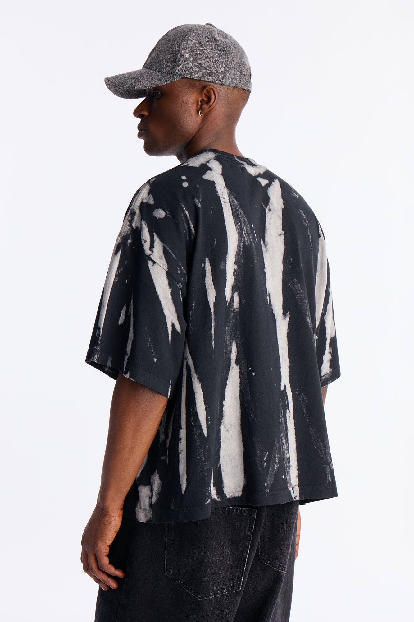 Boxy Brushstroke Tee - Black Fashion Nova