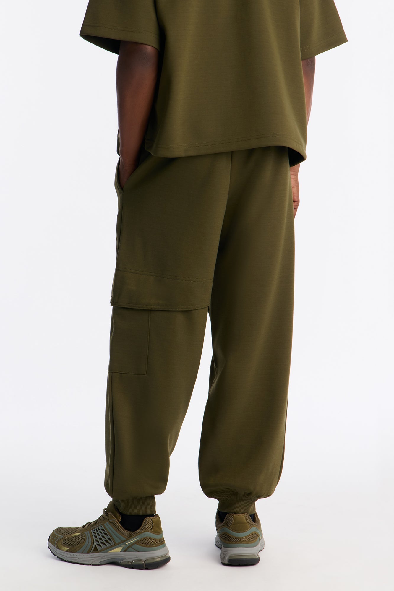 Structured Fleece Embossed Cargo Joggers - Olive Fashion Nova